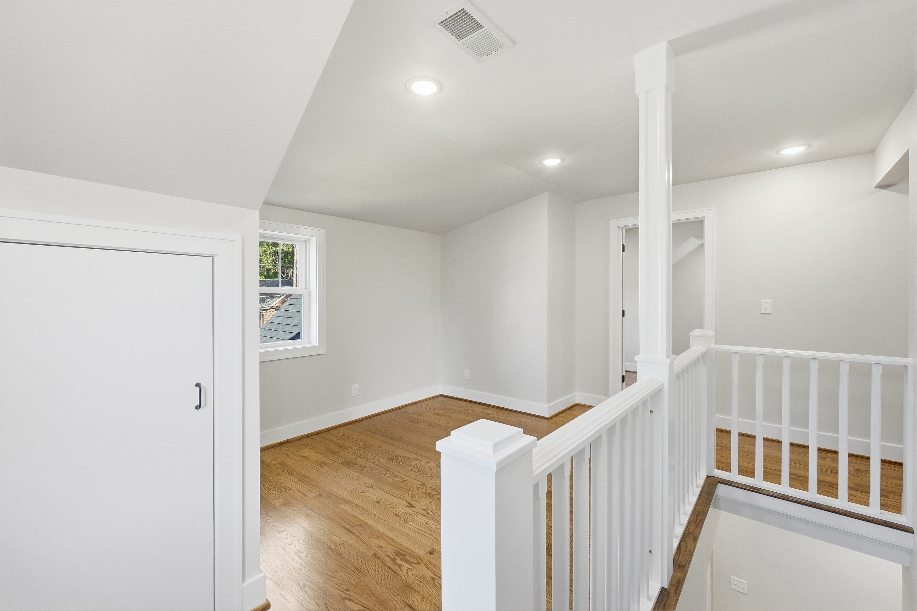  1656 Richmond Drive, Louisville, KY 40205 - 物件實景