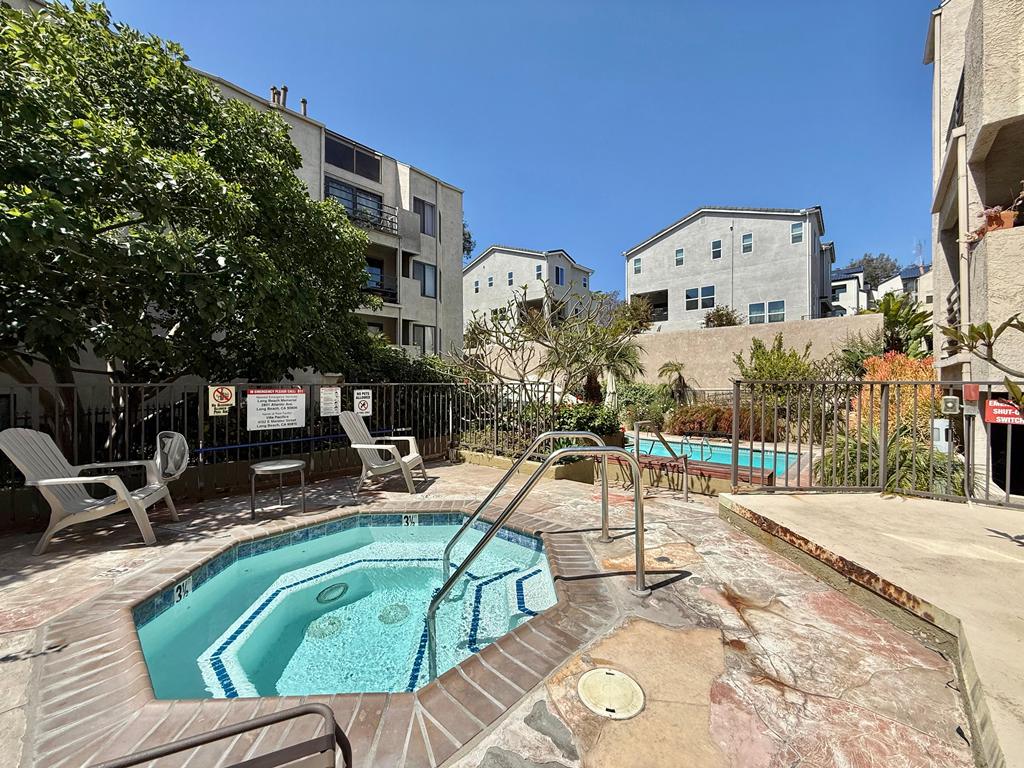 Long Beach, California, 90815, United States, 2 Bedrooms Bedrooms, ,2 BathroomsBathrooms,Residential,For Sale,1830564