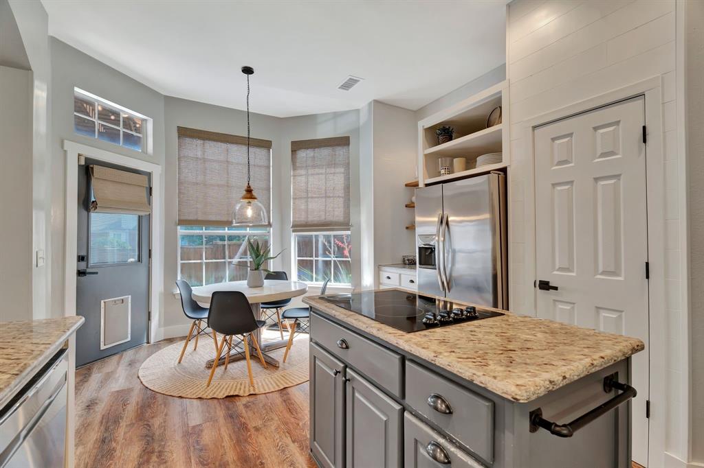 Highland Village, Texas, 75077, United States, 4 Bedrooms Bedrooms, ,3 BathroomsBathrooms,Residential,For Sale,1828094
