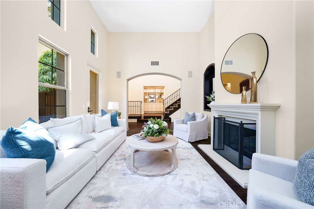 Irvine, California, 92620, United States, 5 Bedrooms Bedrooms, ,5 BathroomsBathrooms,Residential,For Sale,1932589