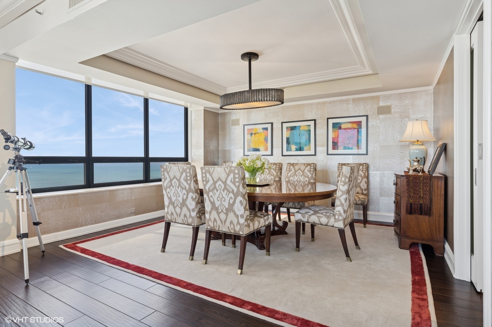 Chicago, Illinois, 60611, United States, 3 Bedrooms Bedrooms, ,3 BathroomsBathrooms,Residential,For Sale,1941703