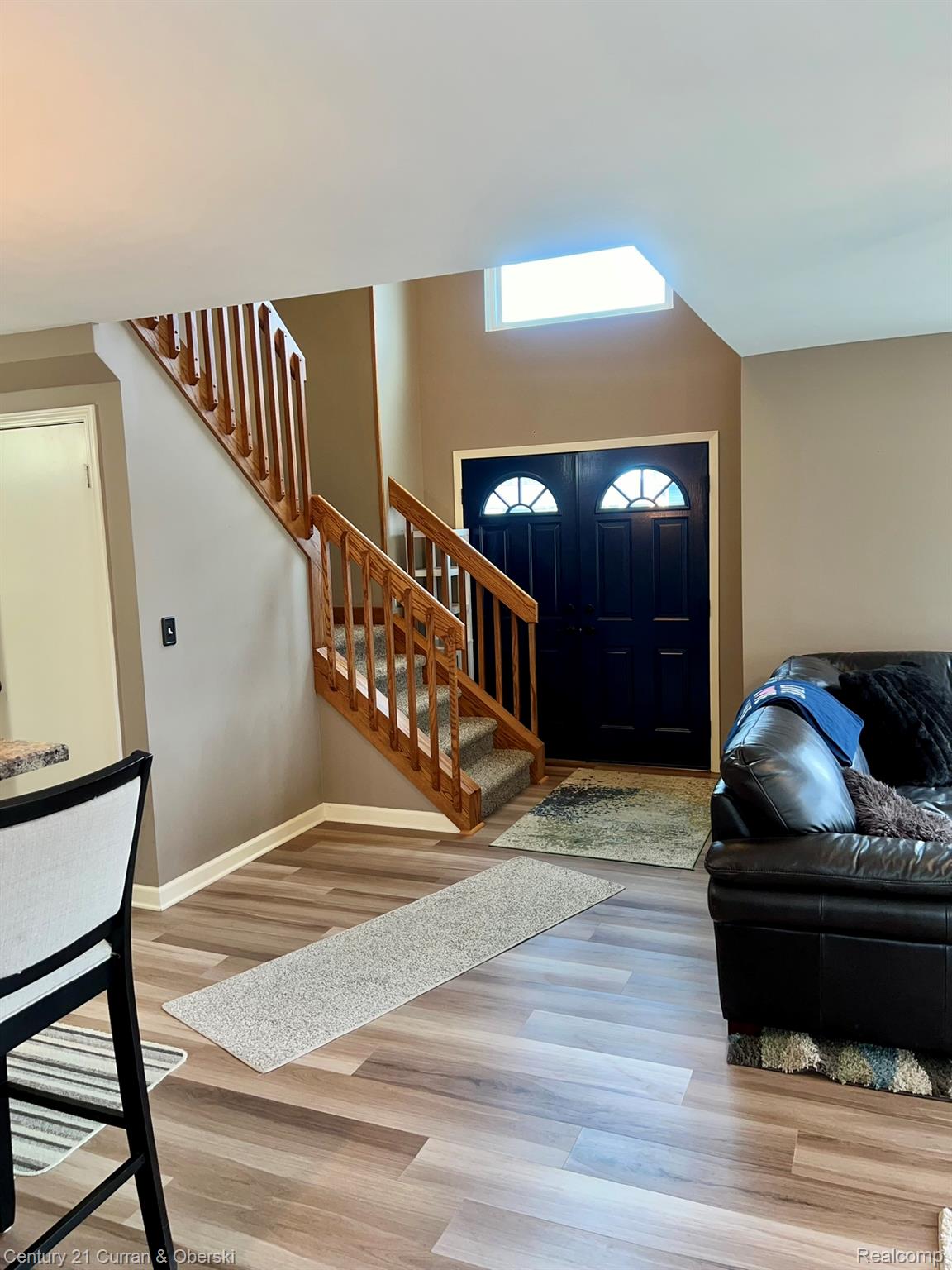 Jackson, Michigan, 49201, United States, 3 Bedrooms Bedrooms, ,3 BathroomsBathrooms,Residential,For Sale,1981223