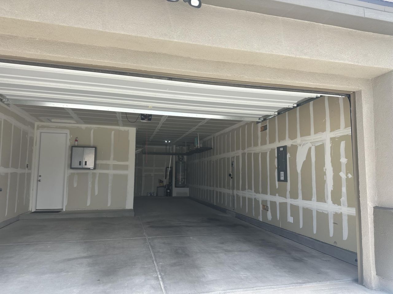 Albuquerque, New Mexico, 87114, United States, 4 Bedrooms Bedrooms, ,3 BathroomsBathrooms,Residential,For Sale,1817446