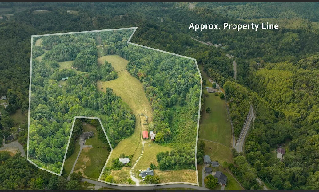 McKee, Kentucky, 40447, United States, 4 Bedrooms Bedrooms, ,2 BathroomsBathrooms,Residential,For Sale,1981490