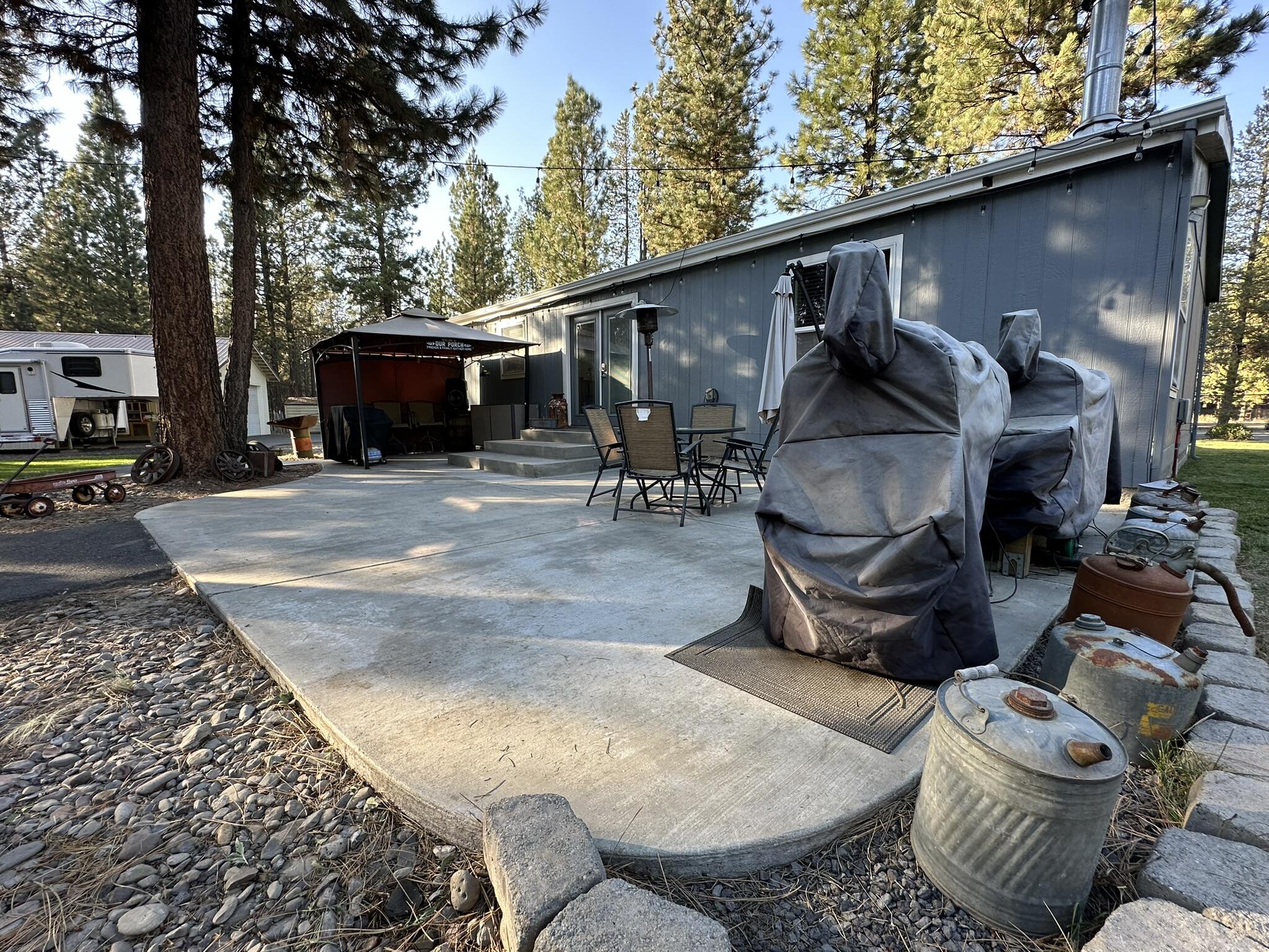 La Pine, Oregon, 97739, United States, 3 Bedrooms Bedrooms, ,2 BathroomsBathrooms,Residential,For Sale,2040090