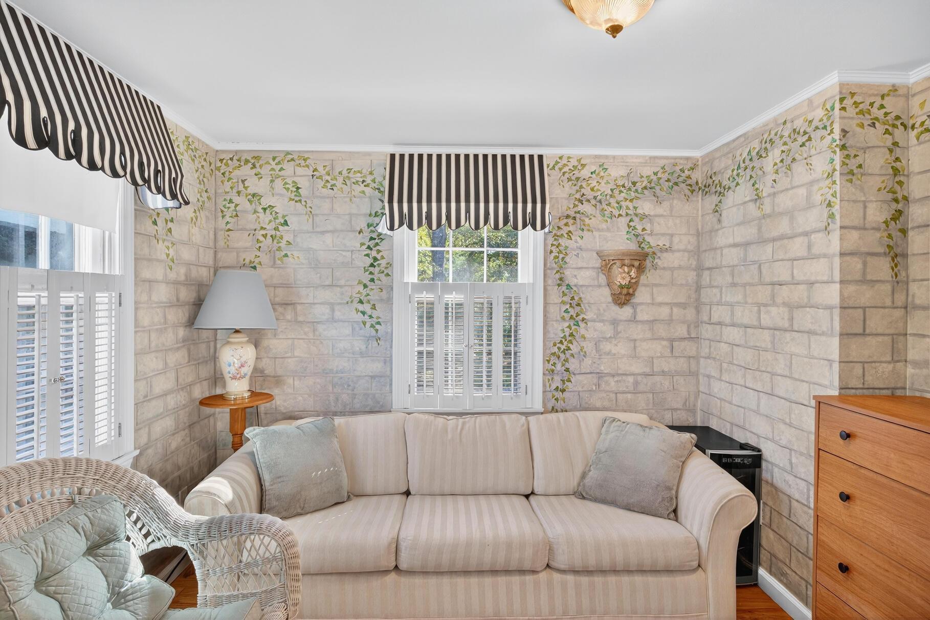  5 Coach House Lane, South Dennis, MA, 02660 - 物件實景