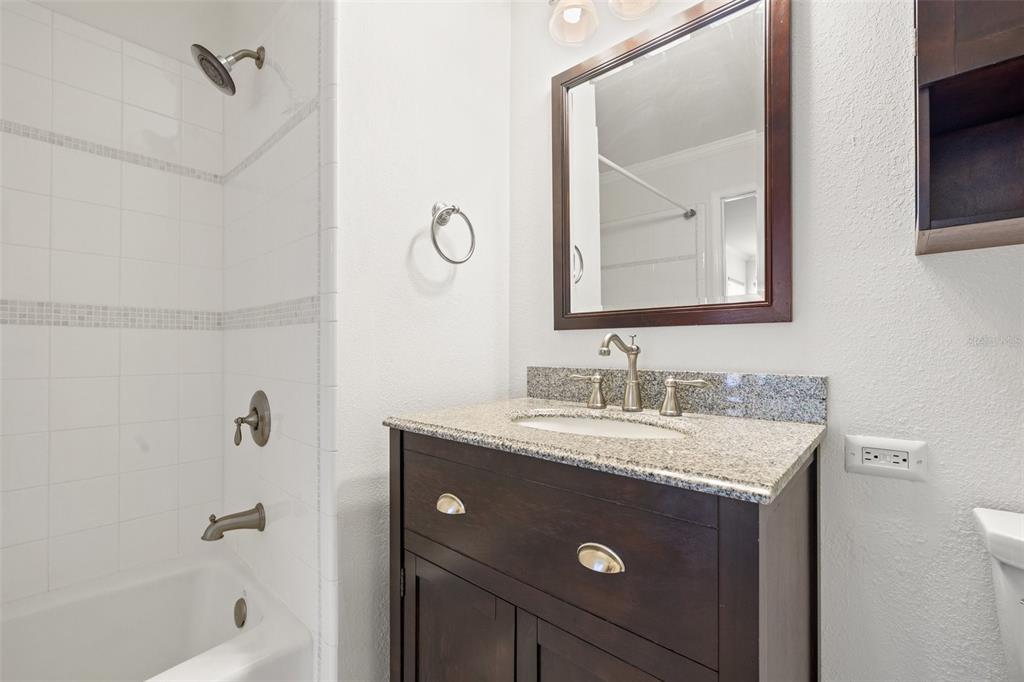 Tampa, Florida, 33602, United States, 3 Bedrooms Bedrooms, ,2 BathroomsBathrooms,Residential,For Sale,1885753