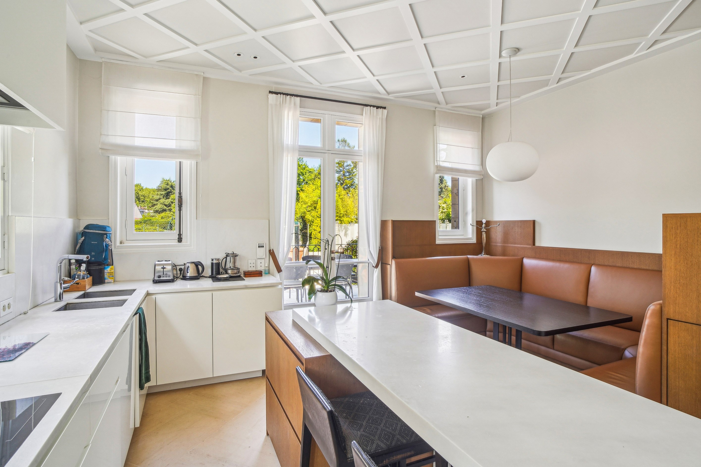  Le Vésinet – Historic Napoleon III Mansion Renovated by International Interior … - 物件實景
