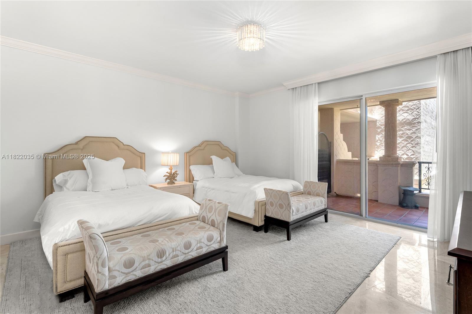 Miami Beach, Florida, 33109, United States, 4 Bedrooms Bedrooms, ,5 BathroomsBathrooms,Residential,For Sale,1858319