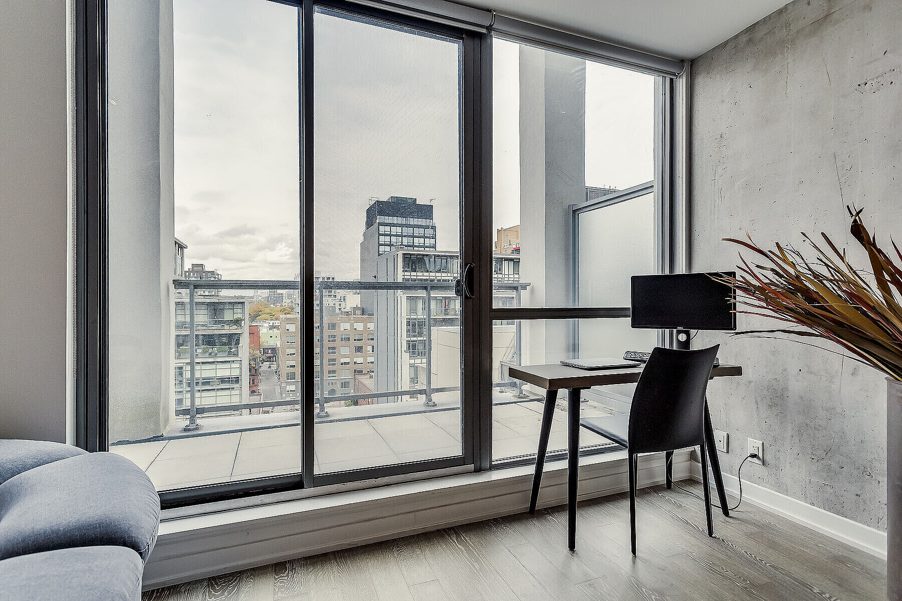  Sophisticated and Spacious - 物件實景