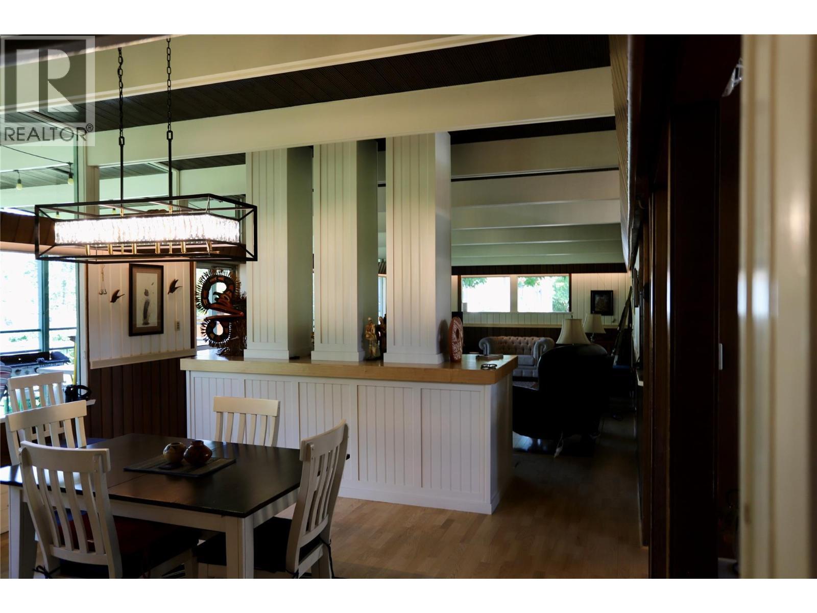 KAMLOOPS, British Columbia, V2H 1M4, CA, 5 Bedrooms Bedrooms, ,2 BathroomsBathrooms,Residential,For Sale,1912088