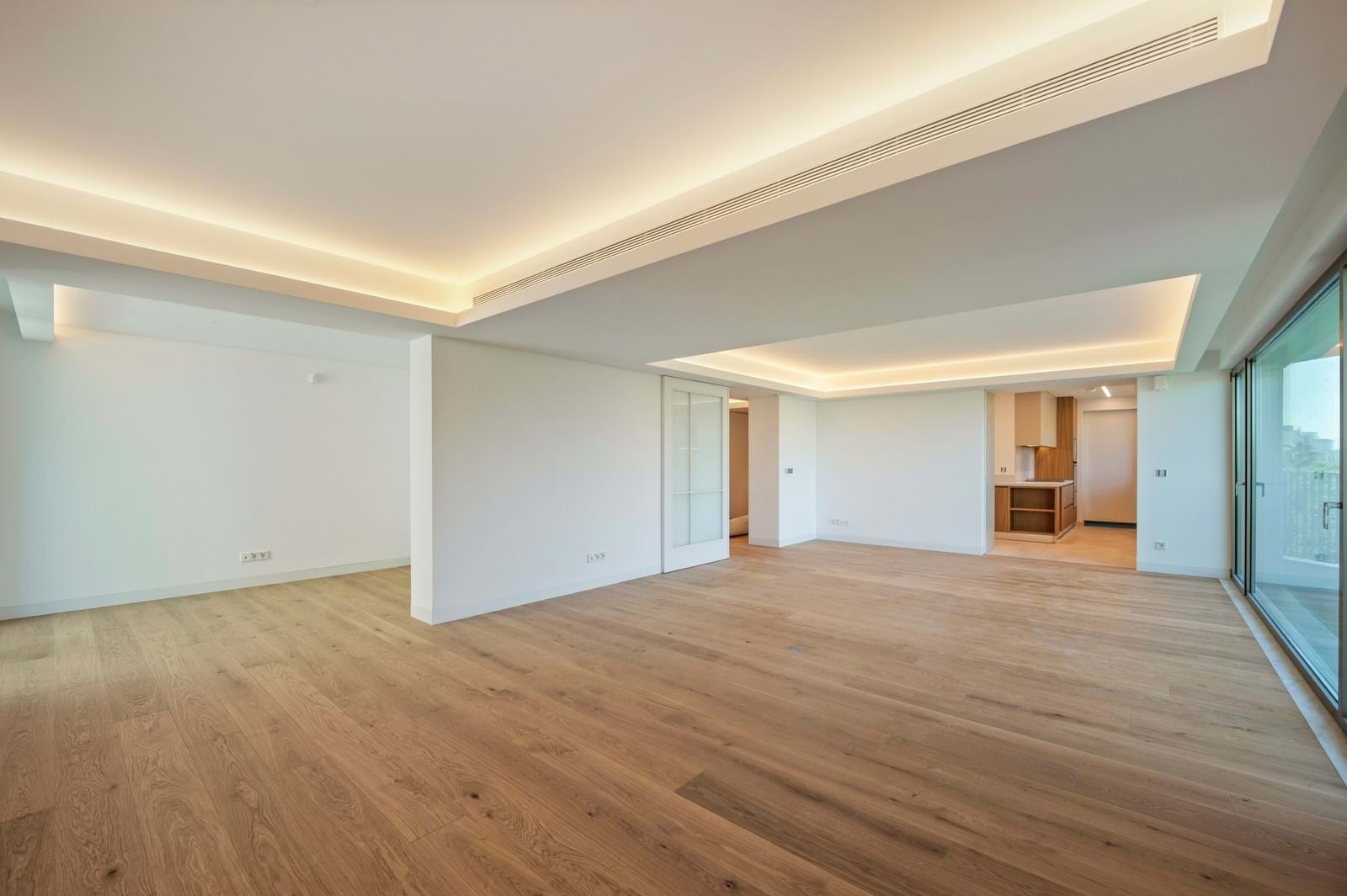 Lisboa, Lisbon, 1700-093, PT, 4 Bedrooms Bedrooms, ,4 BathroomsBathrooms,Residential,For Sale,1829583