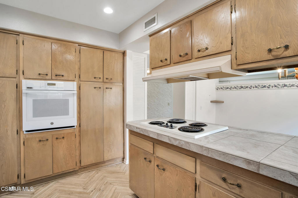Ventura, California, 93004, United States, 4 Bedrooms Bedrooms, ,2 BathroomsBathrooms,Residential,For Sale,1930622