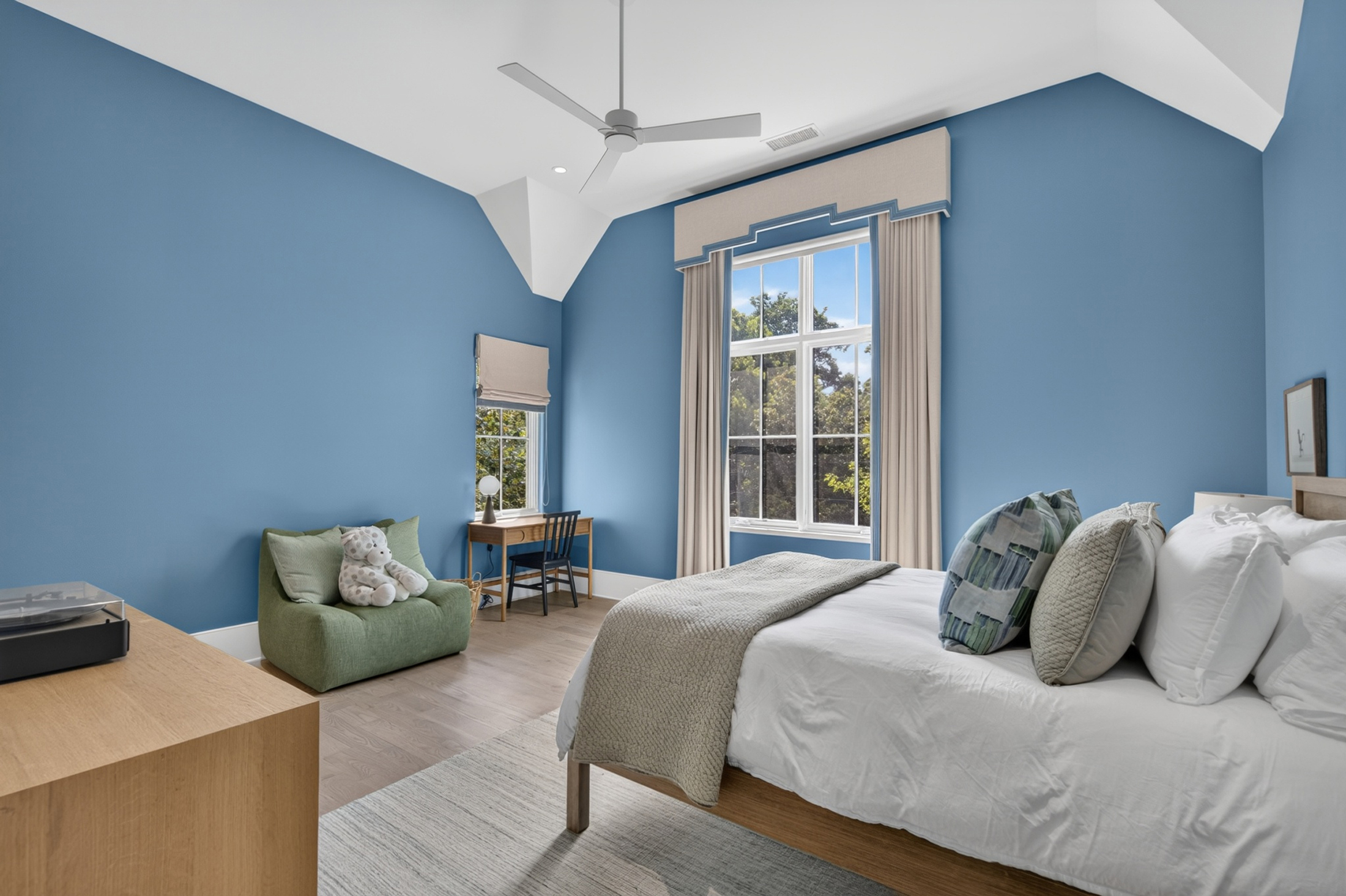  Sophisticated Newer Construction Home in Ansley Park - 物件實景
