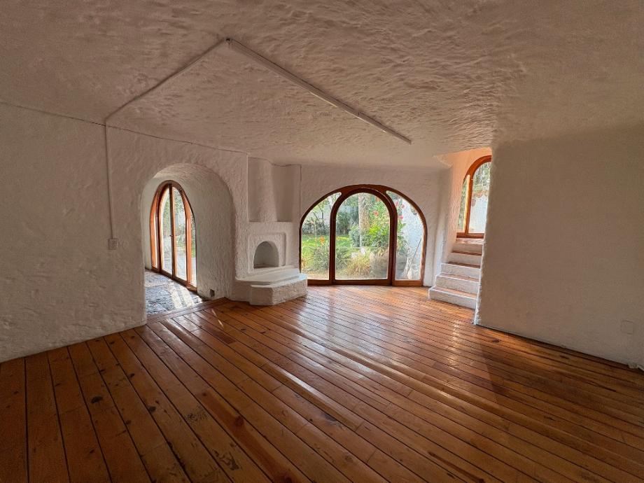 La Magdalena Contreras, Ciudad de México, 10200, Mexico, 4 Bedrooms Bedrooms, ,3 BathroomsBathrooms,Residential,For Sale,1994808