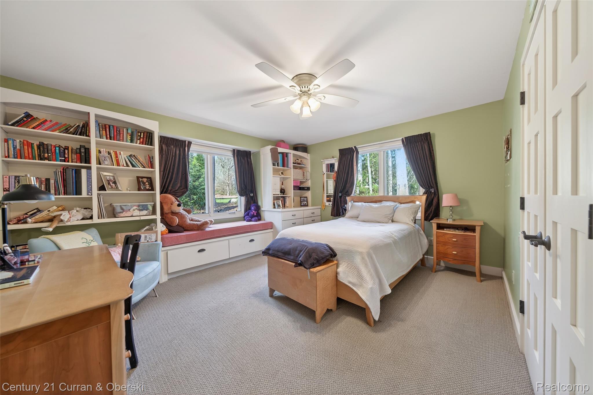 Bloomfield Hills, Michigan, 48301, United States, 4 Bedrooms Bedrooms, ,4 BathroomsBathrooms,Residential,For Sale,2035852