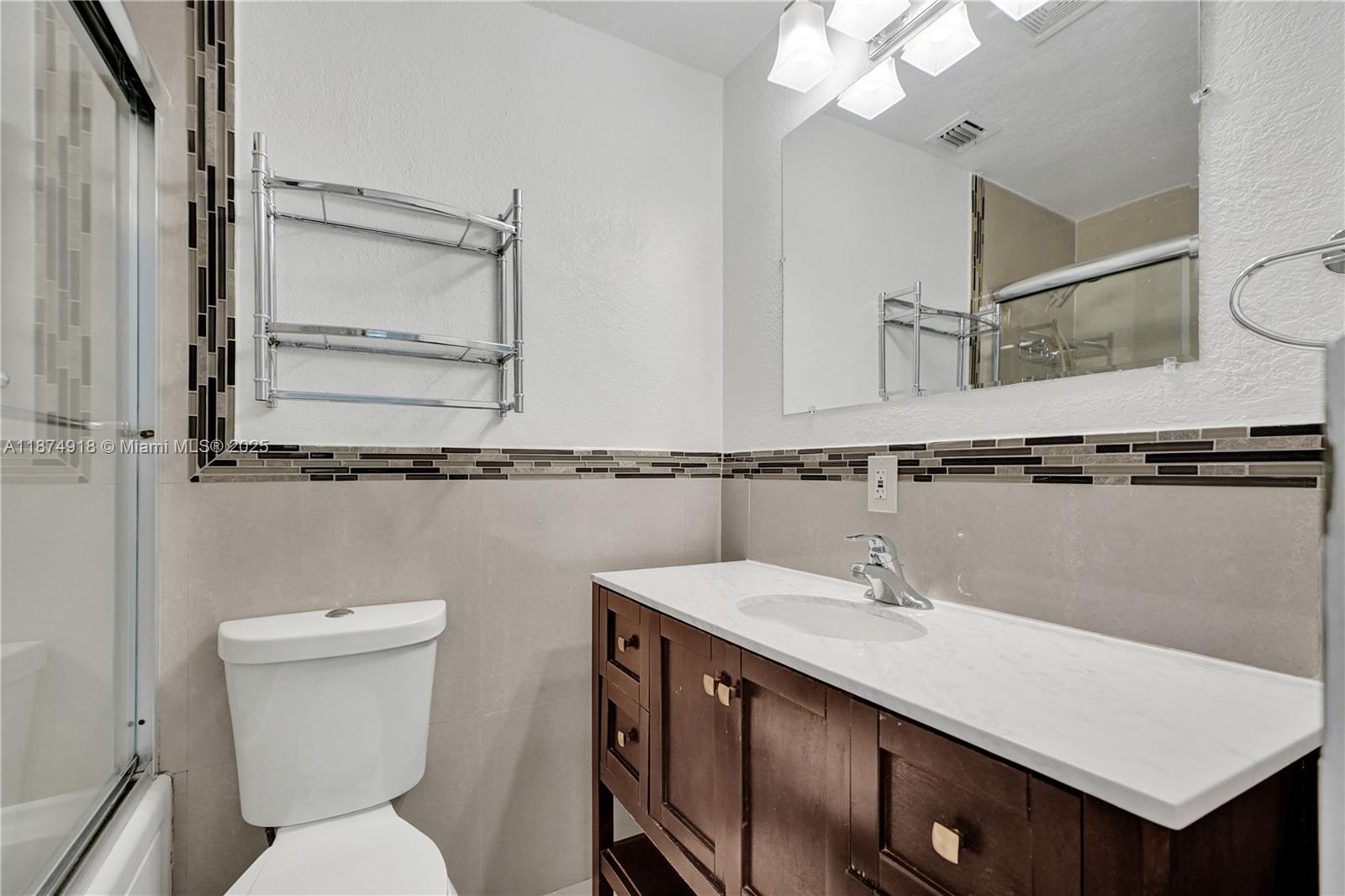 Miami, Florida, 33138, United States, 3 Bedrooms Bedrooms, ,2 BathroomsBathrooms,Residential,For Sale,1947884