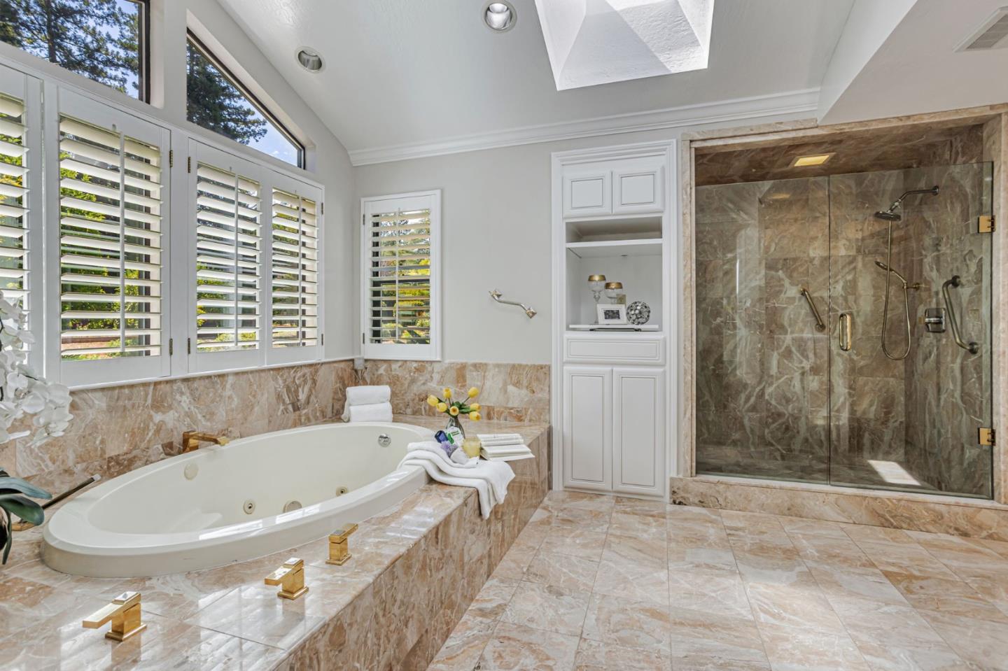 Saratoga, California, 95070, United States, 4 Bedrooms Bedrooms, ,4 BathroomsBathrooms,Residential,For Sale,1942140