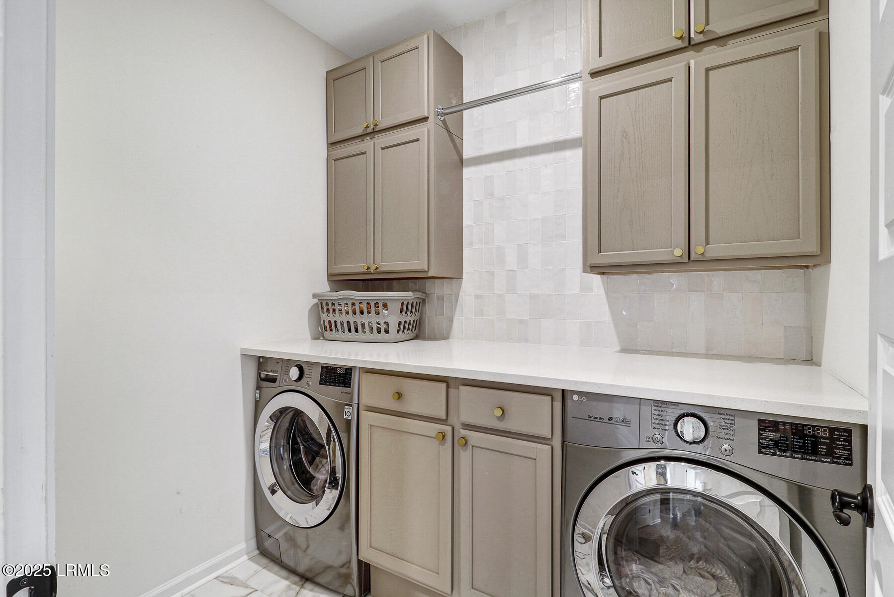 Bluffton, South Carolina, 29910, United States, 4 Bedrooms Bedrooms, ,3 BathroomsBathrooms,Residential,For Sale,1973212