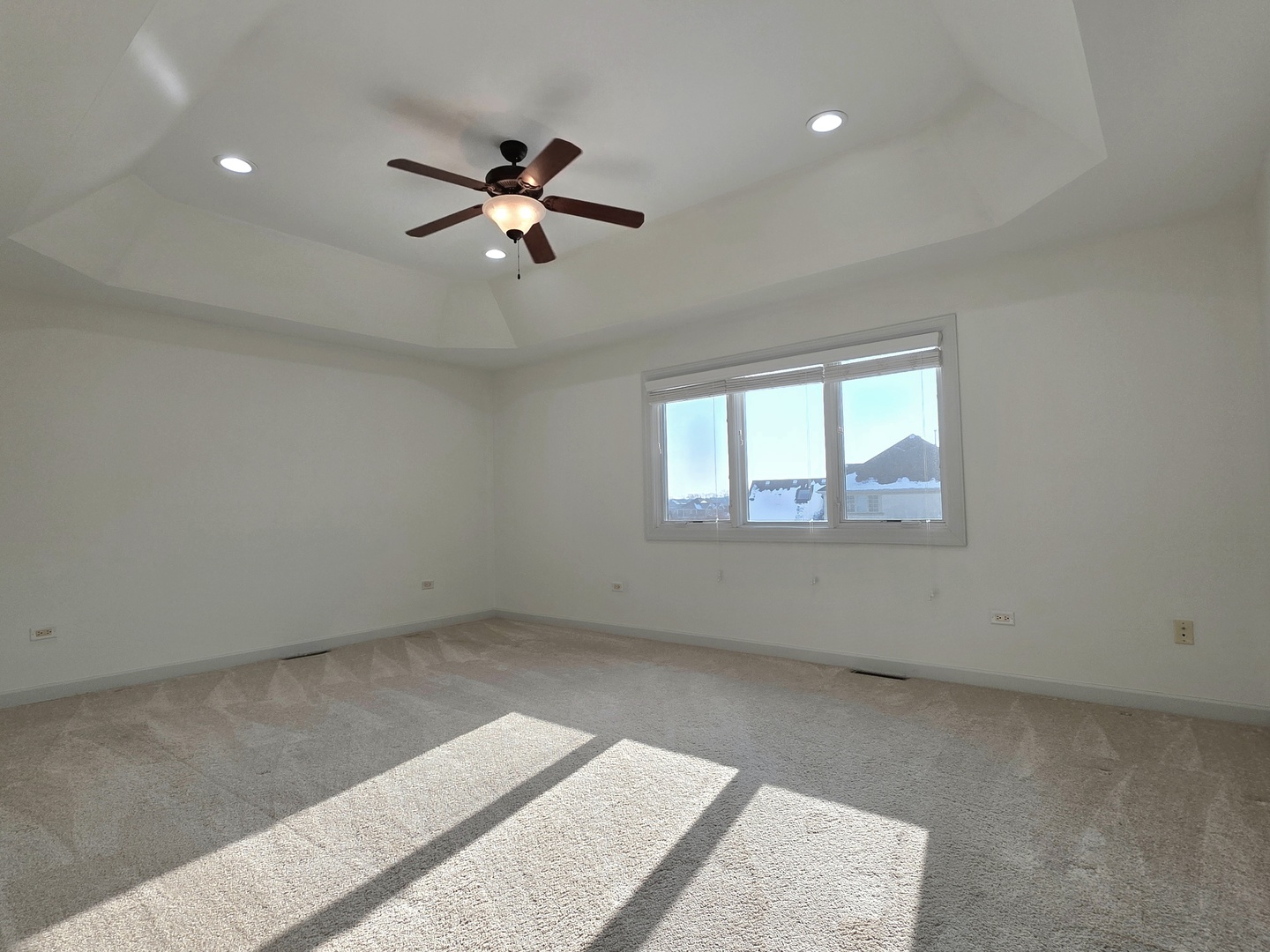 Mokena, Illinois, 60448, United States, 5 Bedrooms Bedrooms, ,4 BathroomsBathrooms,Residential,For Sale,2005641