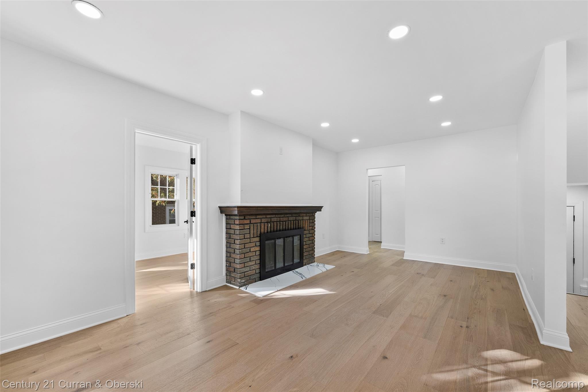 Dearborn, Michigan, 48124, United States, 4 Bedrooms Bedrooms, ,3 BathroomsBathrooms,Residential,For Sale,1979492