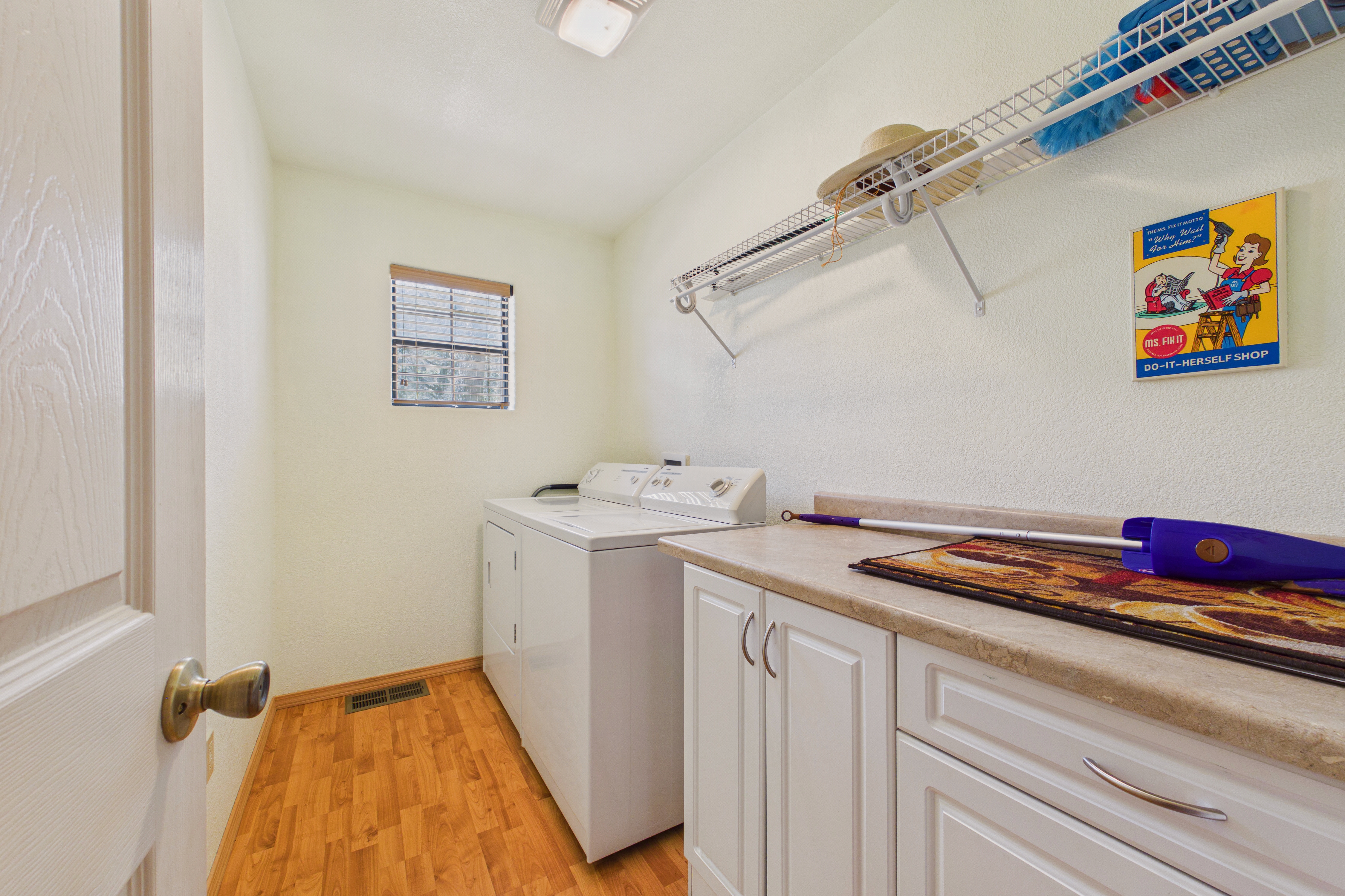 Alto, New Mexico, 88312, United States, 3 Bedrooms Bedrooms, ,2 BathroomsBathrooms,Residential,For Sale,2044418