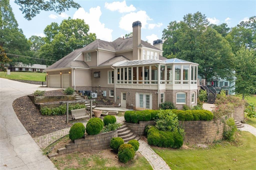 Jonesboro, Georgia, 30236, United States, 5 Bedrooms Bedrooms, ,5 BathroomsBathrooms,Residential,For Sale,1889990