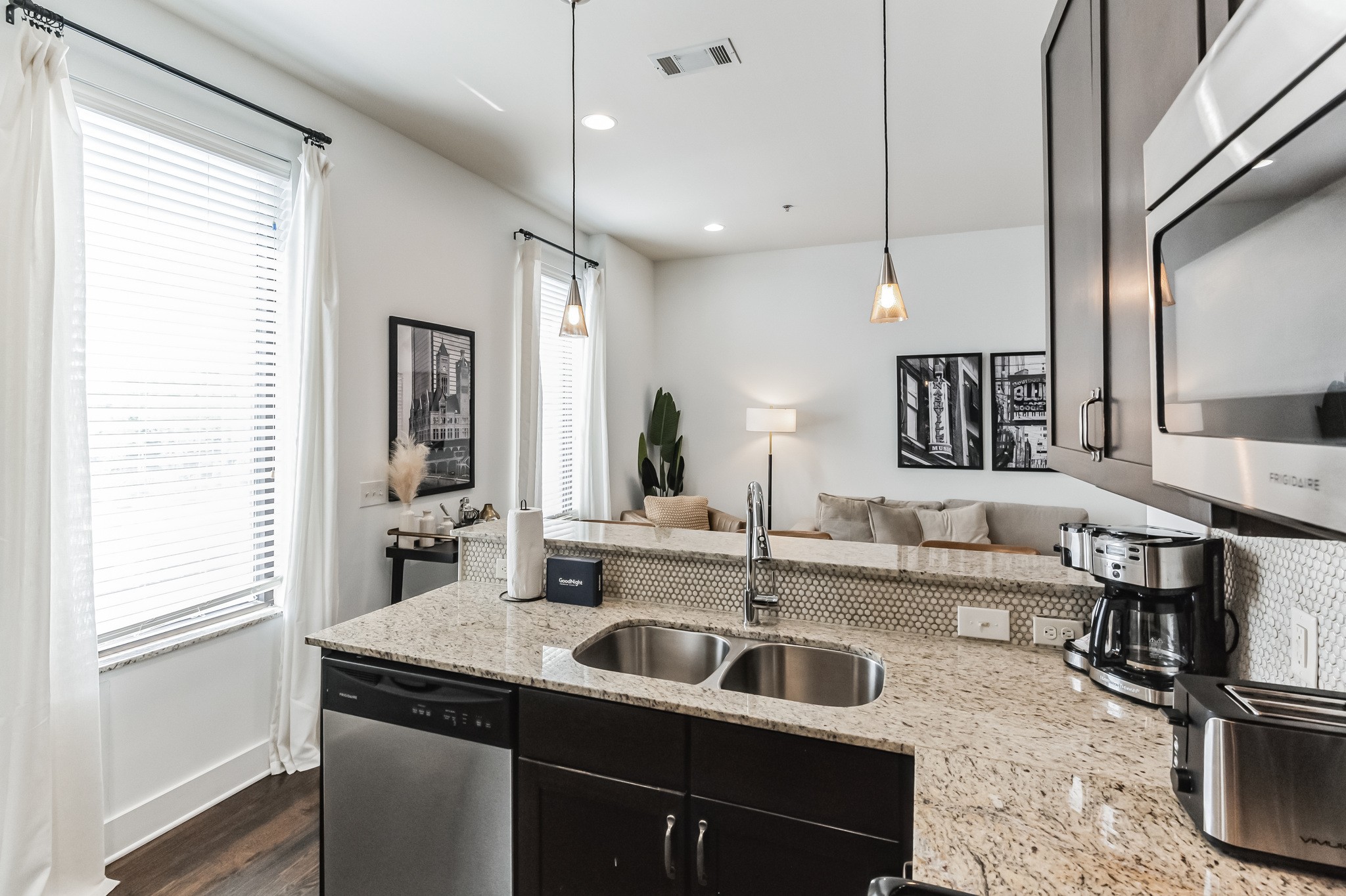  210 30th Ave N #414, Nashville, TN, 37203 - 物件實景