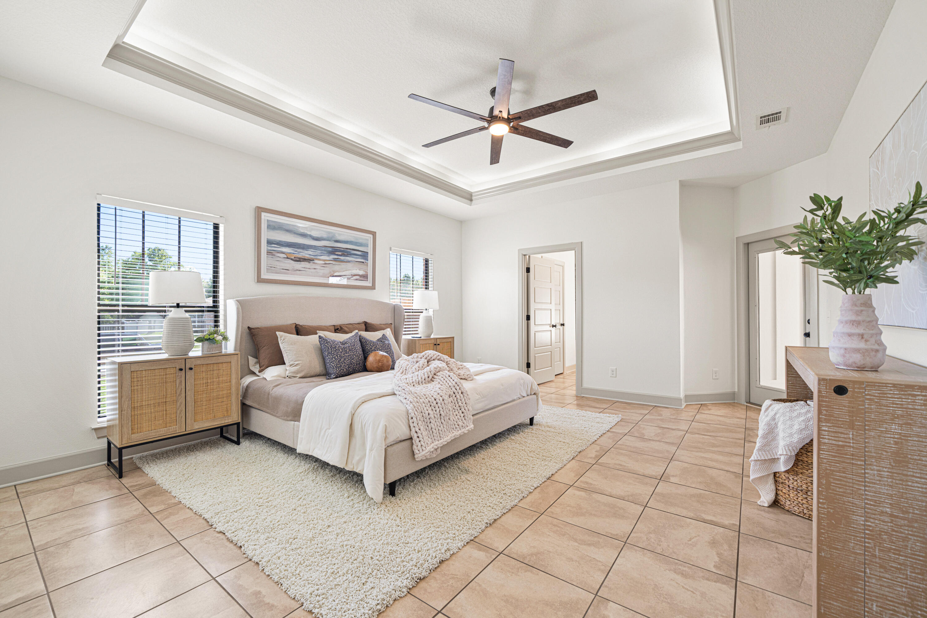 Crestview, Florida, 32536, United States, 5 Bedrooms Bedrooms, ,5 BathroomsBathrooms,Residential,For Sale,1906296