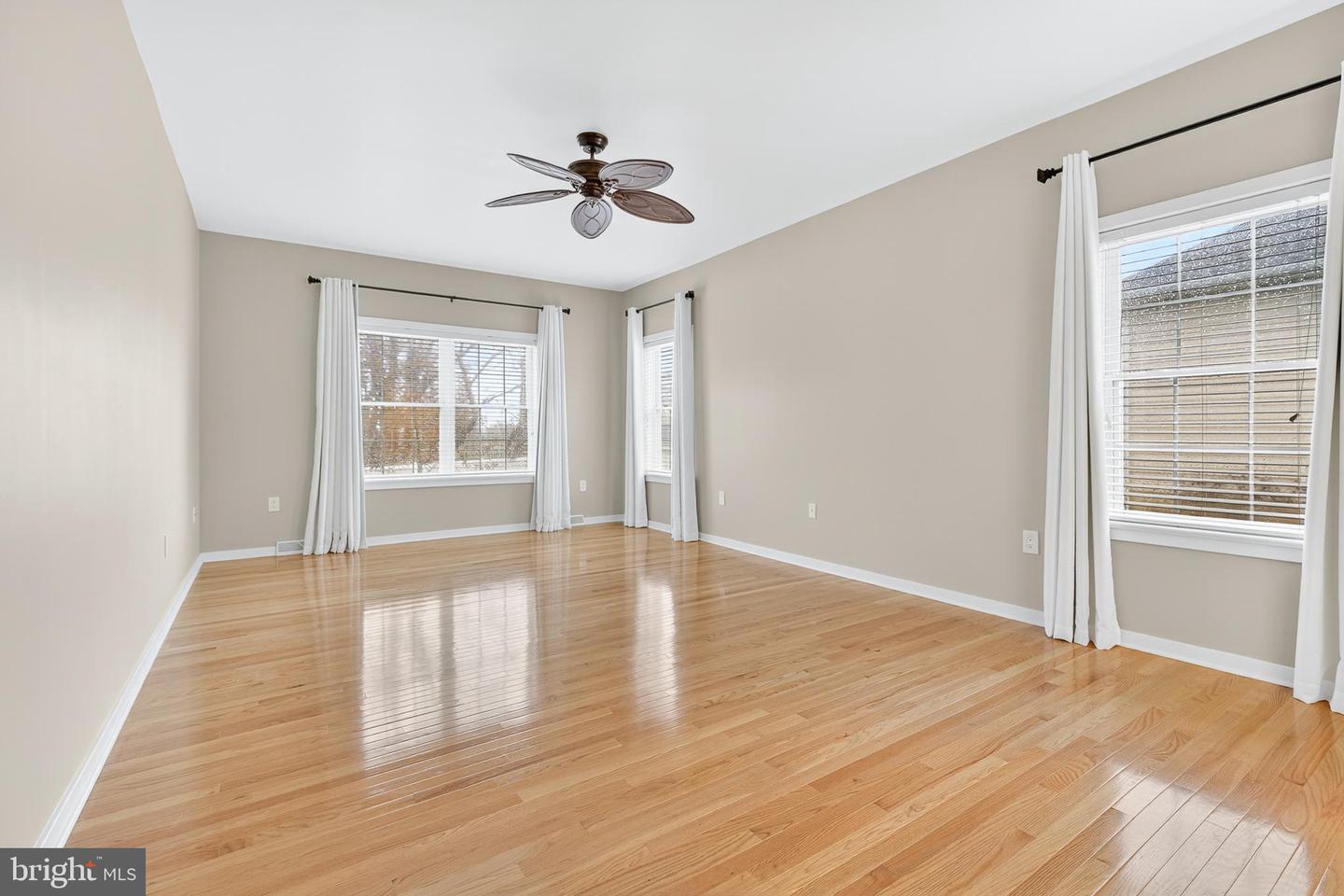 Bird in Hand, Pennsylvania, 17505, United States, 3 Bedrooms Bedrooms, ,2 BathroomsBathrooms,Residential,For Sale,1985193