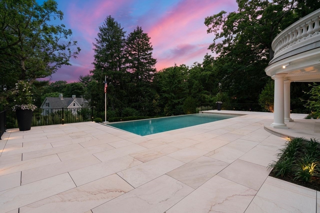 9 The Ledges, Newton, Massachusetts, 02459, United States, 6 Bedrooms Bedrooms, ,10 BathroomsBathrooms,Residential,For Sale,9 The Ledges,1627756