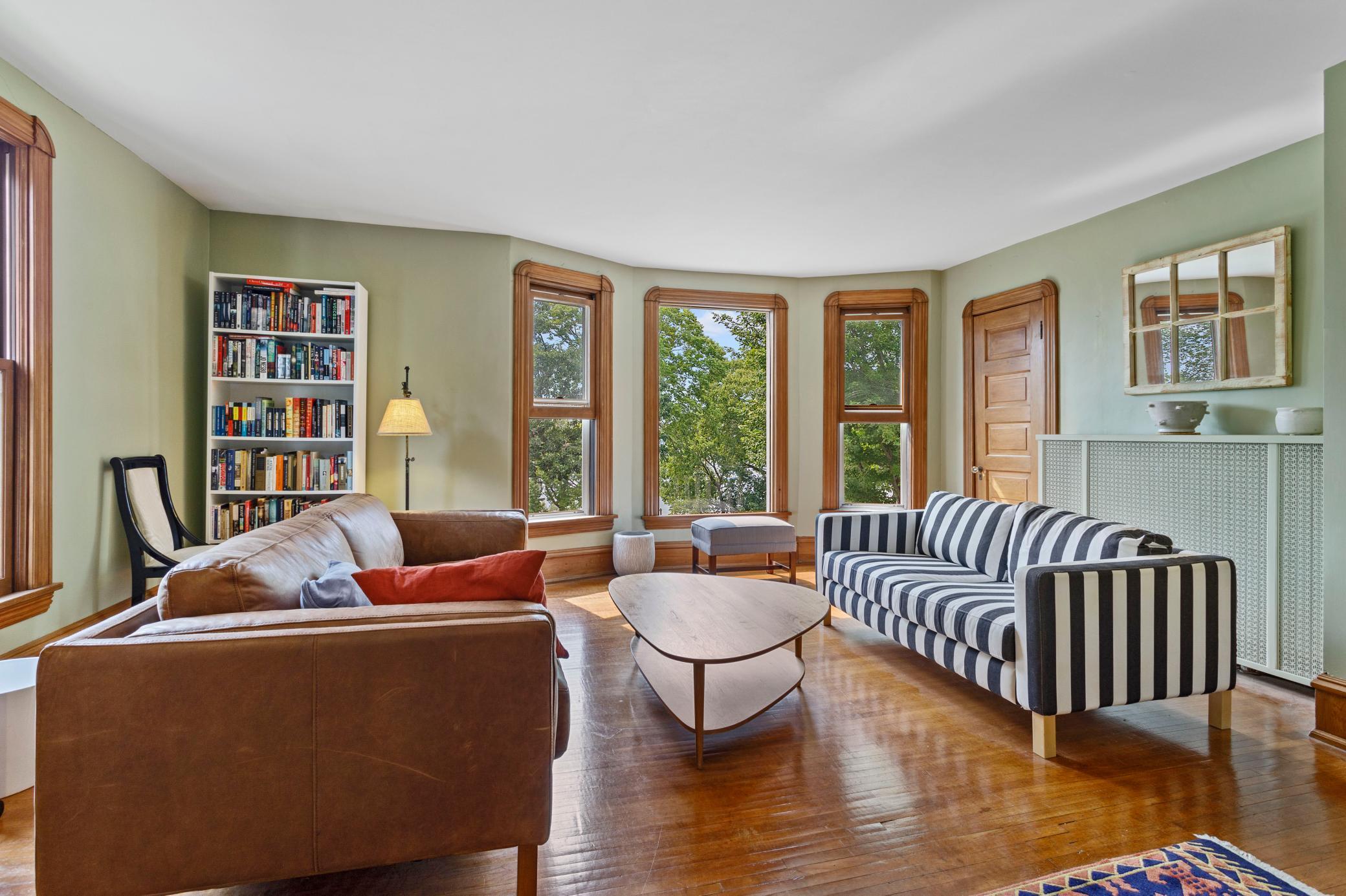 Minneapolis, Minnesota, 55408, United States, ,Residential,For Sale,1934480