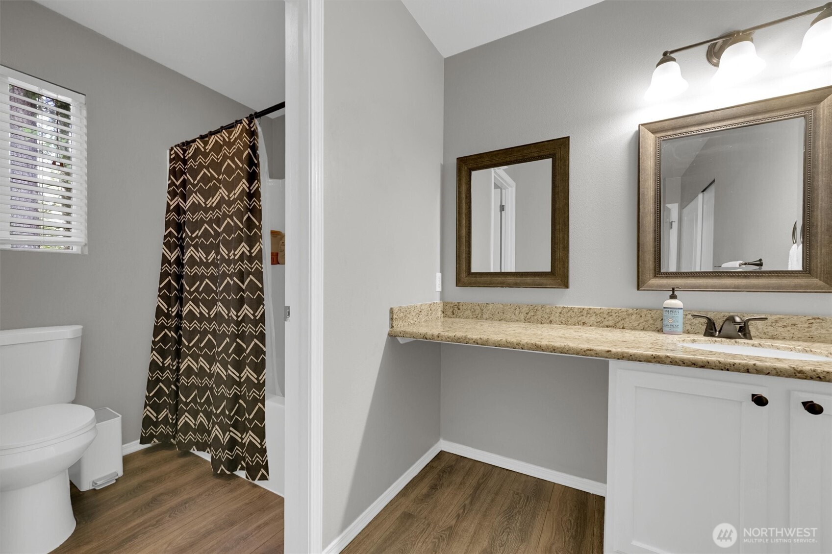 Puyallup, Washington, 98374, United States, 4 Bedrooms Bedrooms, ,3 BathroomsBathrooms,Residential,For Sale,1899672
