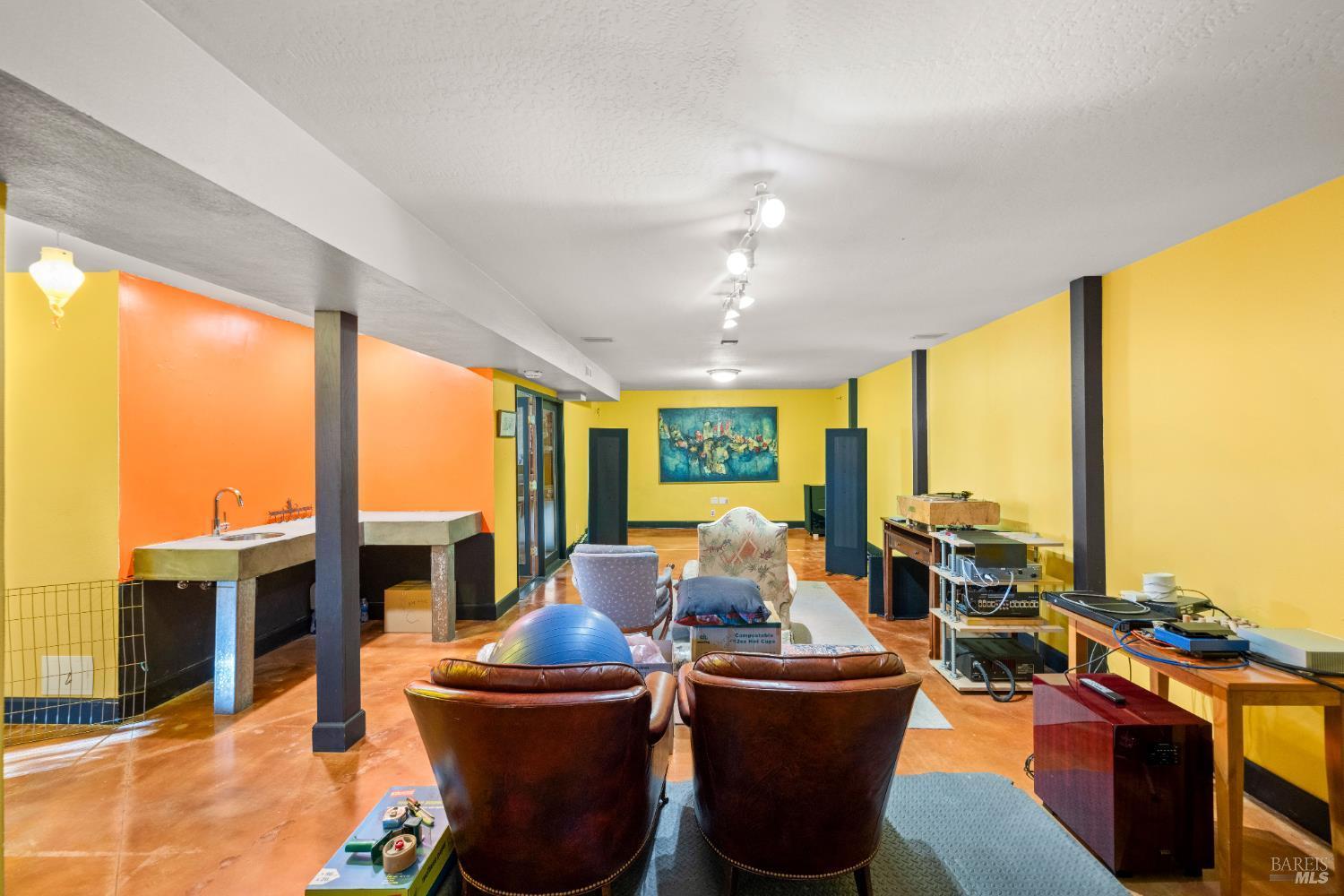 Napa, California, 94559, United States, 3 Bedrooms Bedrooms, ,3 BathroomsBathrooms,Residential,For Sale,1987942