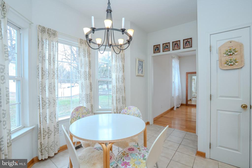 Plainsboro, New Jersey, 08536, United States, 4 Bedrooms Bedrooms, ,6 BathroomsBathrooms,Residential,For Sale,2008858