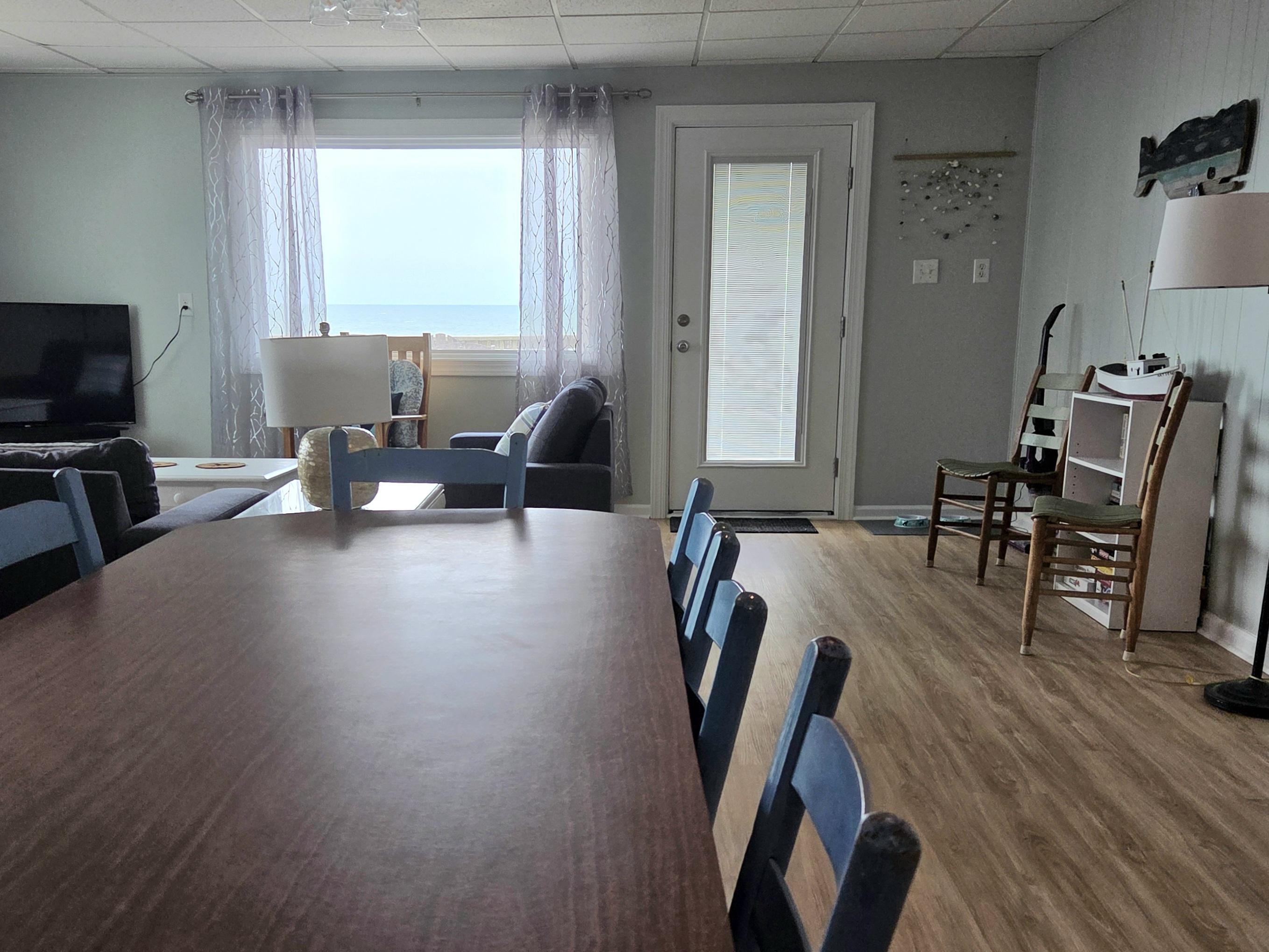 Emerald Isle, North Carolina, 28594, United States, 6 Bedrooms Bedrooms, ,4 BathroomsBathrooms,Residential,For Sale,1983472