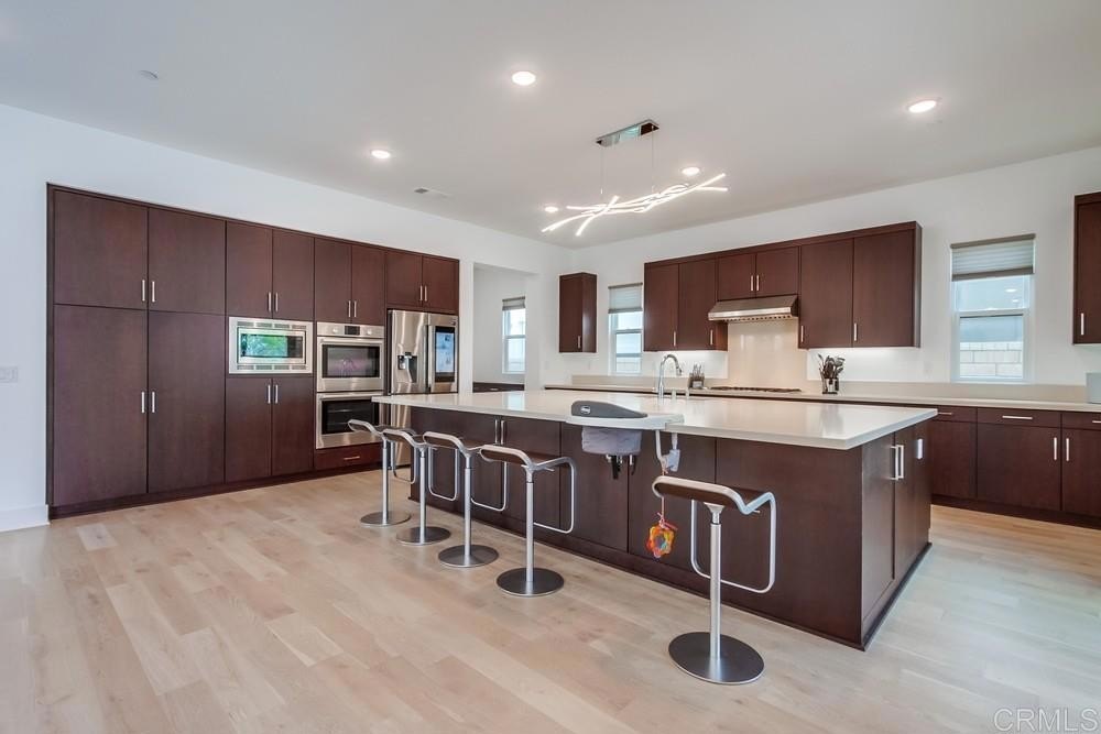 San Diego, California, 92130, United States, 5 Bedrooms Bedrooms, ,5 BathroomsBathrooms,Residential,For Sale,1905990