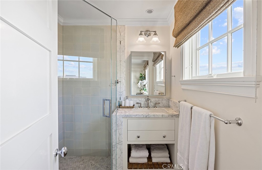 Dana Point, California, 92624, United States, 4 Bedrooms Bedrooms, ,5 BathroomsBathrooms,Residential,For Sale,1739161