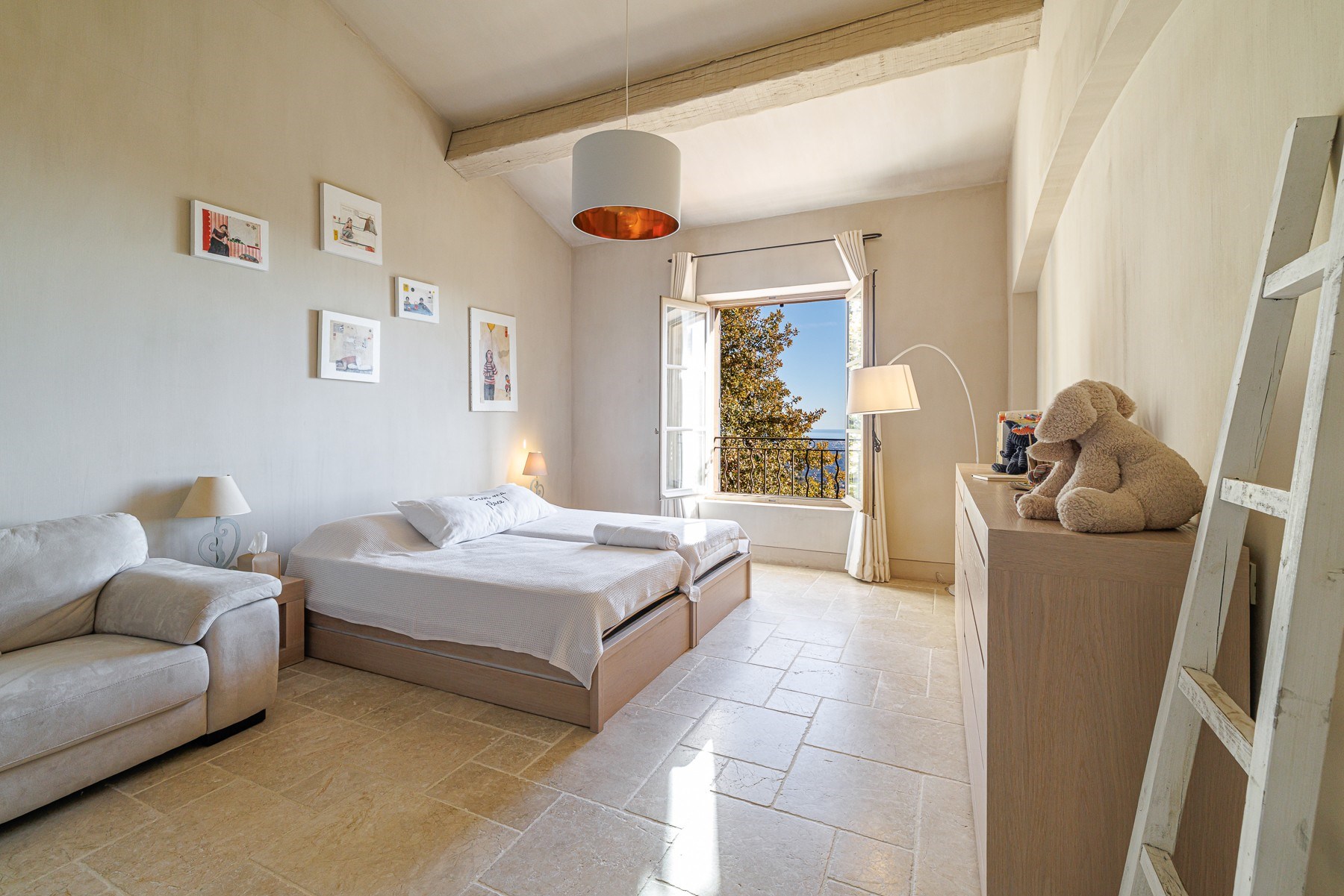  Luxury neo-Provençal bastide in Vence with sea views, heated pool and landscape… - 物件實景