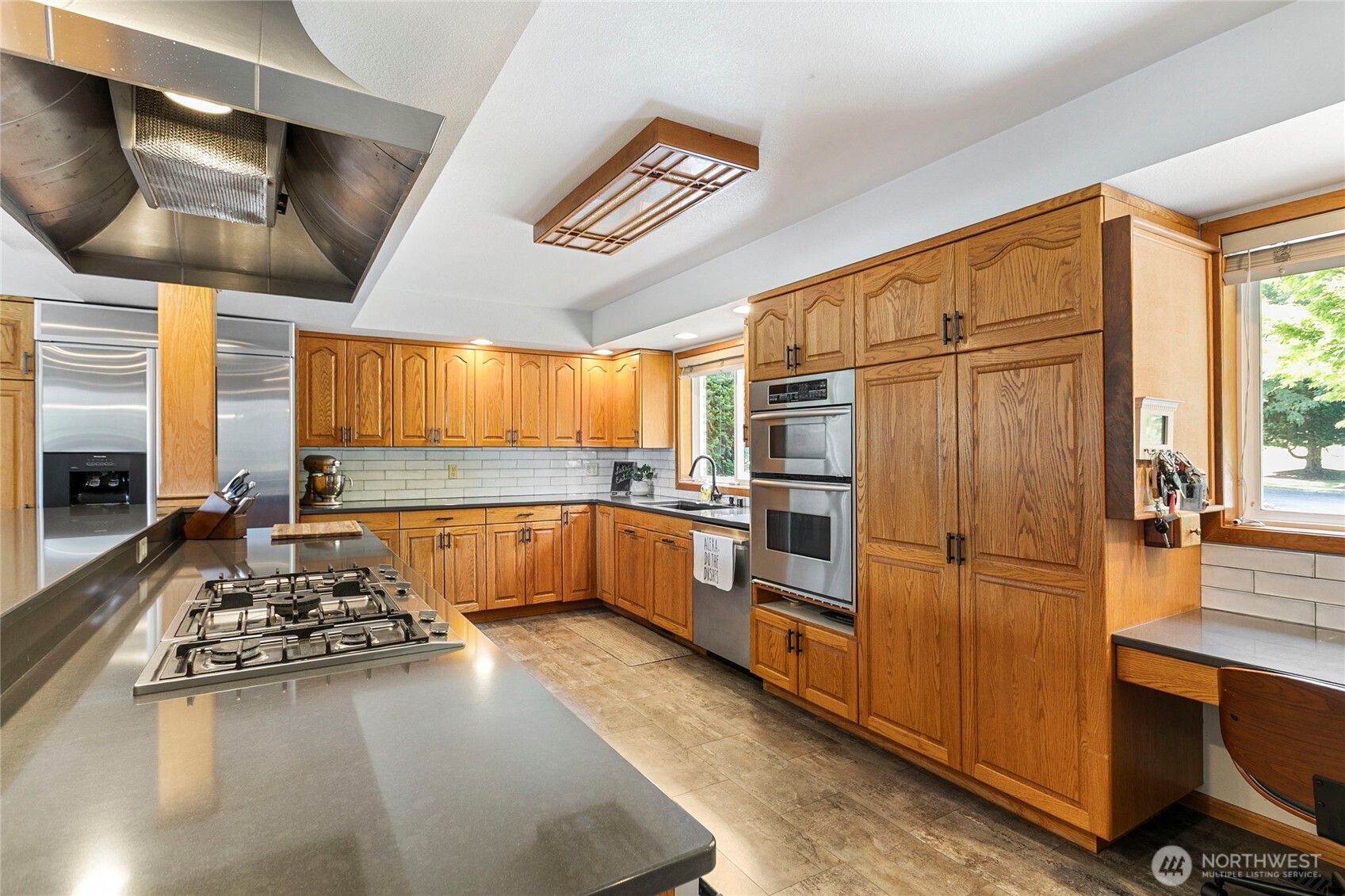 Ferndale, Washington, 98248, United States, 5 Bedrooms Bedrooms, ,1 BathroomBathrooms,Residential,For Sale,1901215