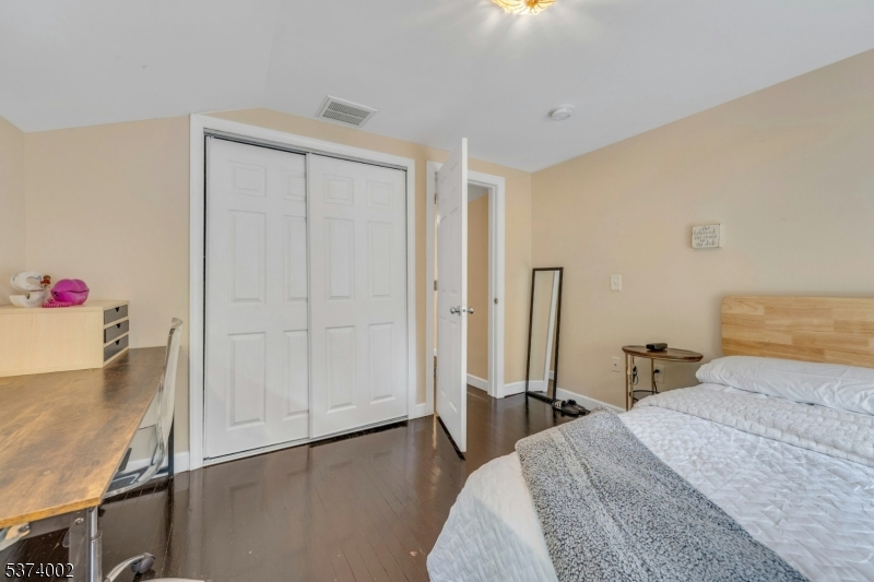 Ridgewood Village, New Jersey, 07450, United States, 4 Bedrooms Bedrooms, ,2 BathroomsBathrooms,Residential,For Sale,1901977