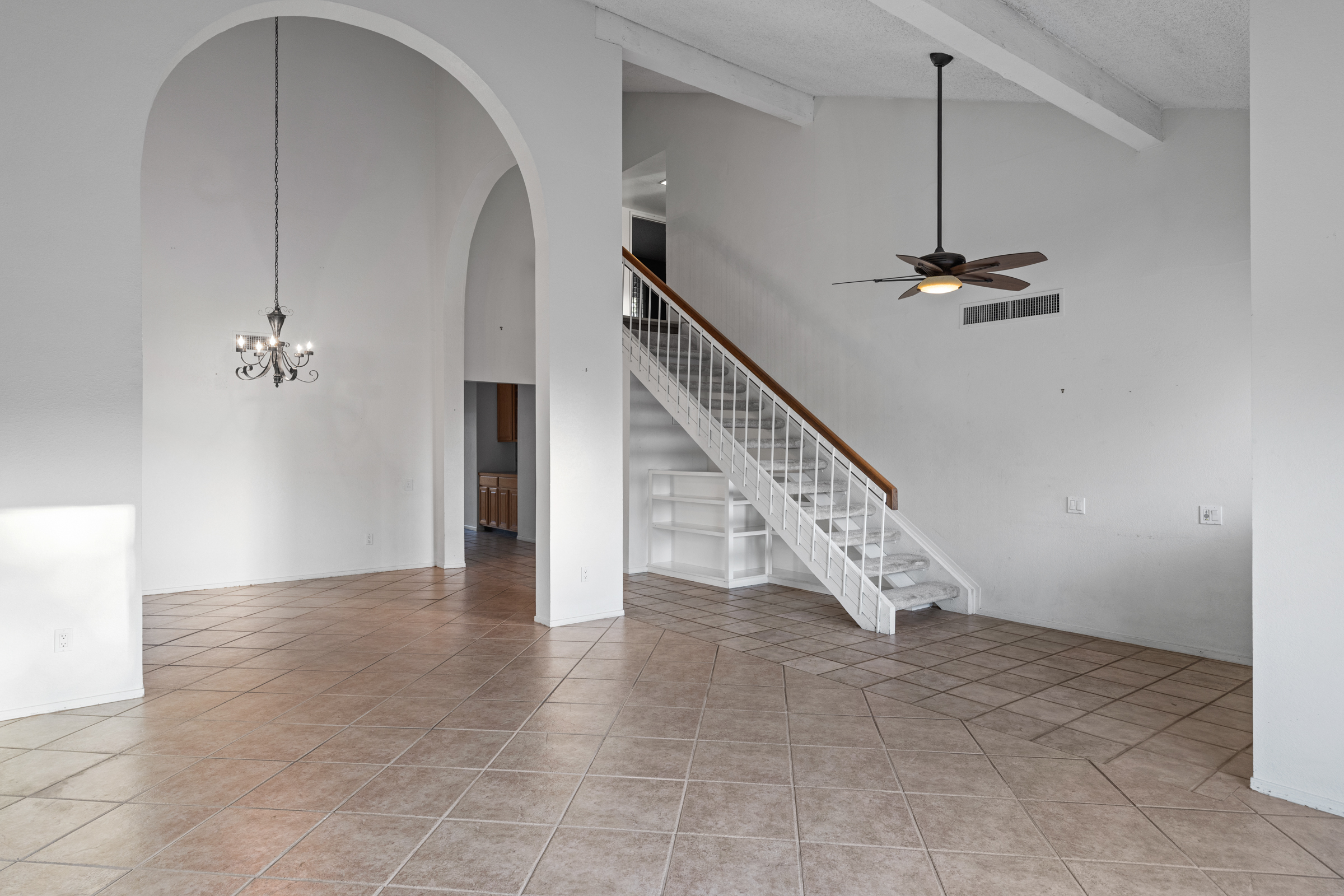 Tempe, Arizona, 85283, United States, 4 Bedrooms Bedrooms, ,3 BathroomsBathrooms,Residential,For Sale,1985738