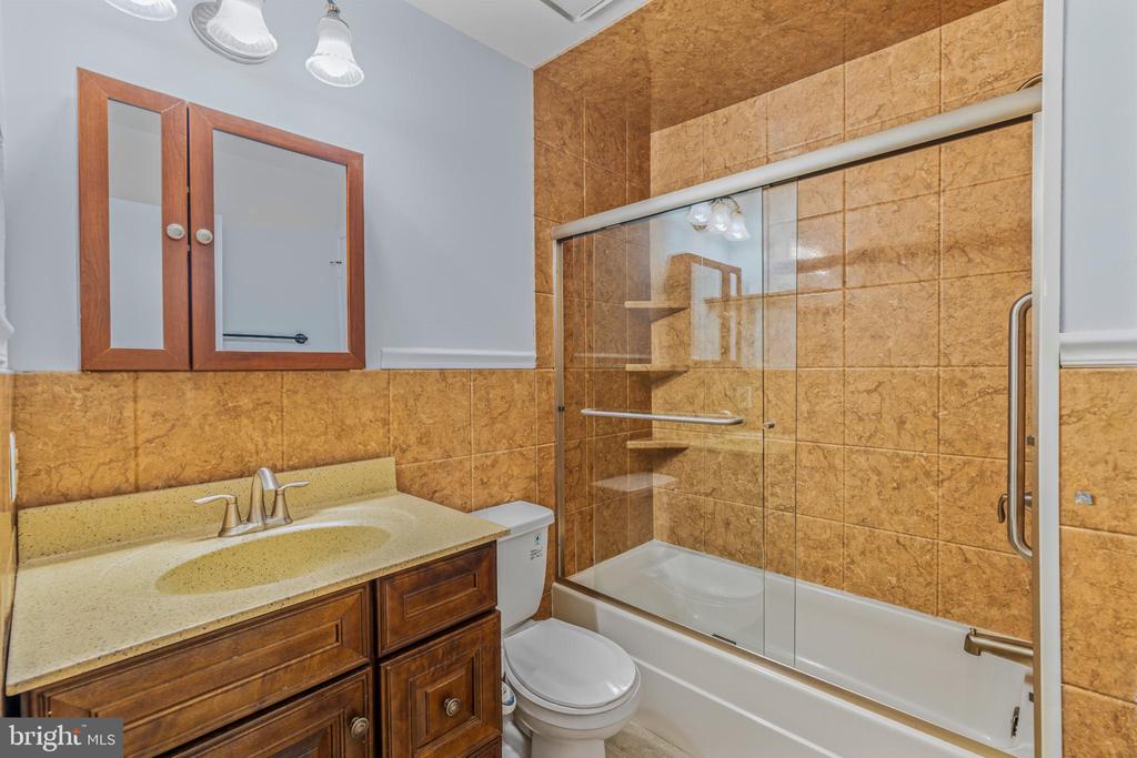 Plainsboro, New Jersey, 08536, United States, 3 Bedrooms Bedrooms, ,3 BathroomsBathrooms,Residential,For Sale,1900565