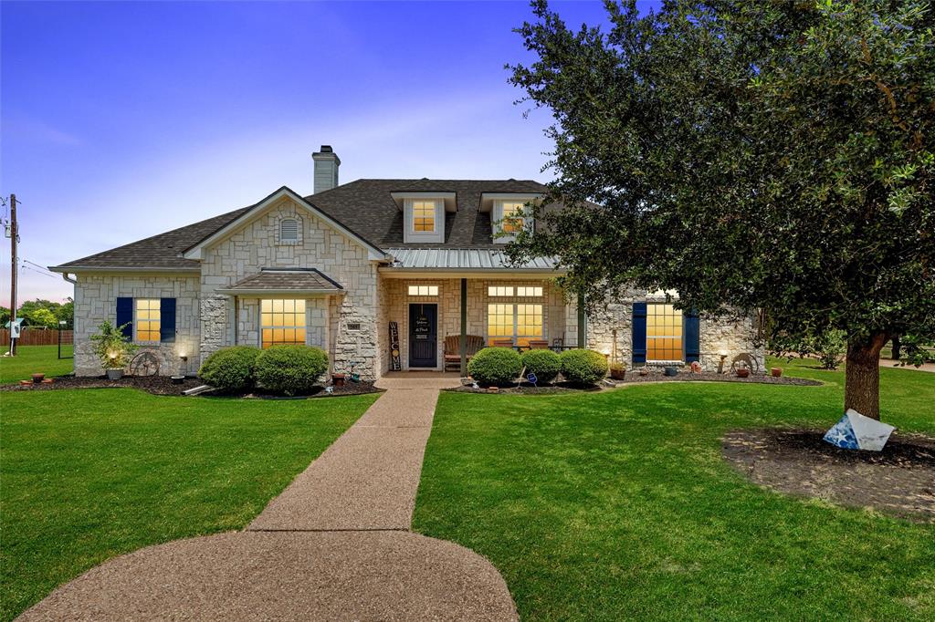 Lorena, Texas, 76655, United States, 4 Bedrooms Bedrooms, ,4 BathroomsBathrooms,Residential,For Sale,1906757