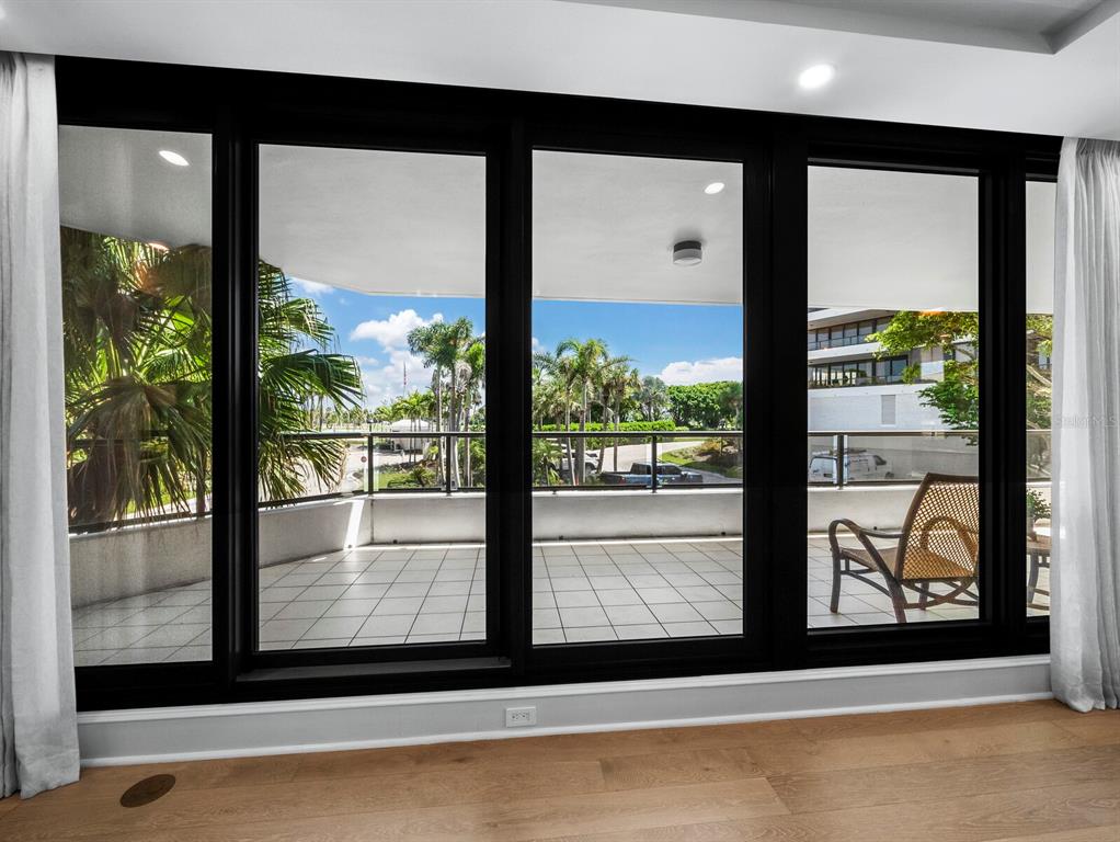 Longboat Key, Florida, 34228, United States, 3 Bedrooms Bedrooms, ,3 BathroomsBathrooms,Residential,For Sale,1942144