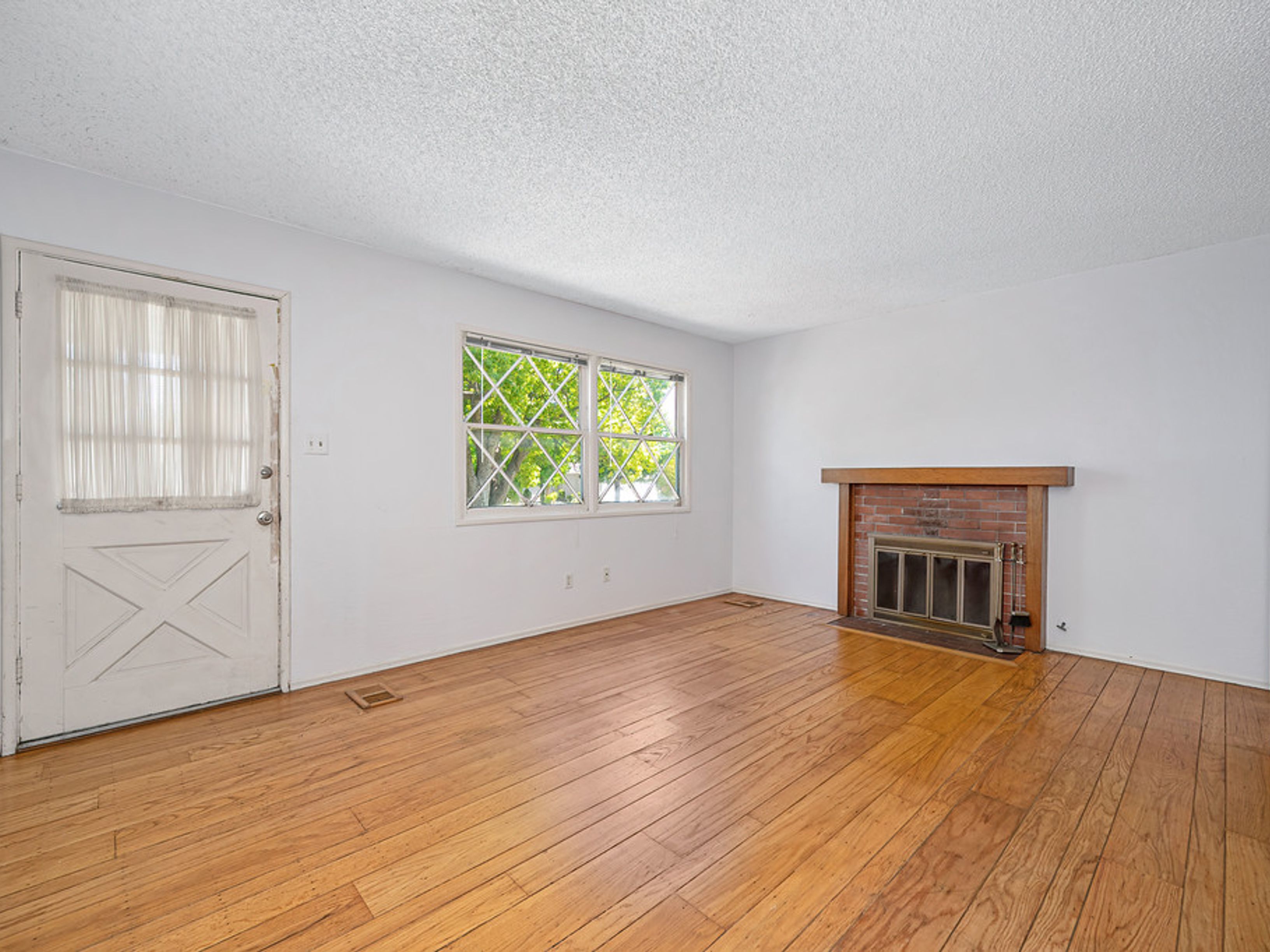  1705 Pluto Way, Sacramento, CA 95864 - 物件實景