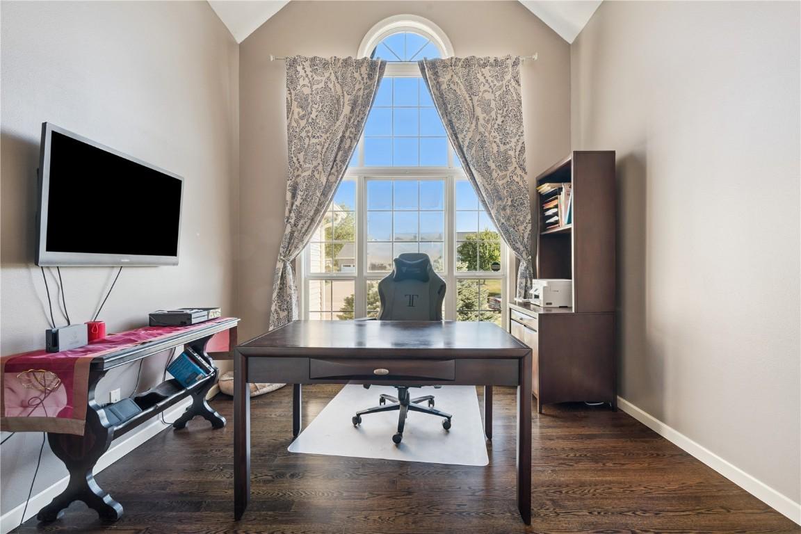 Marion, Iowa, 52302, United States, 5 Bedrooms Bedrooms, ,4 BathroomsBathrooms,Residential,For Sale,1984063