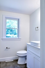 Groton, Massachusetts, 01450, United States, 4 Bedrooms Bedrooms, ,3 BathroomsBathrooms,Residential,For Sale,1900669