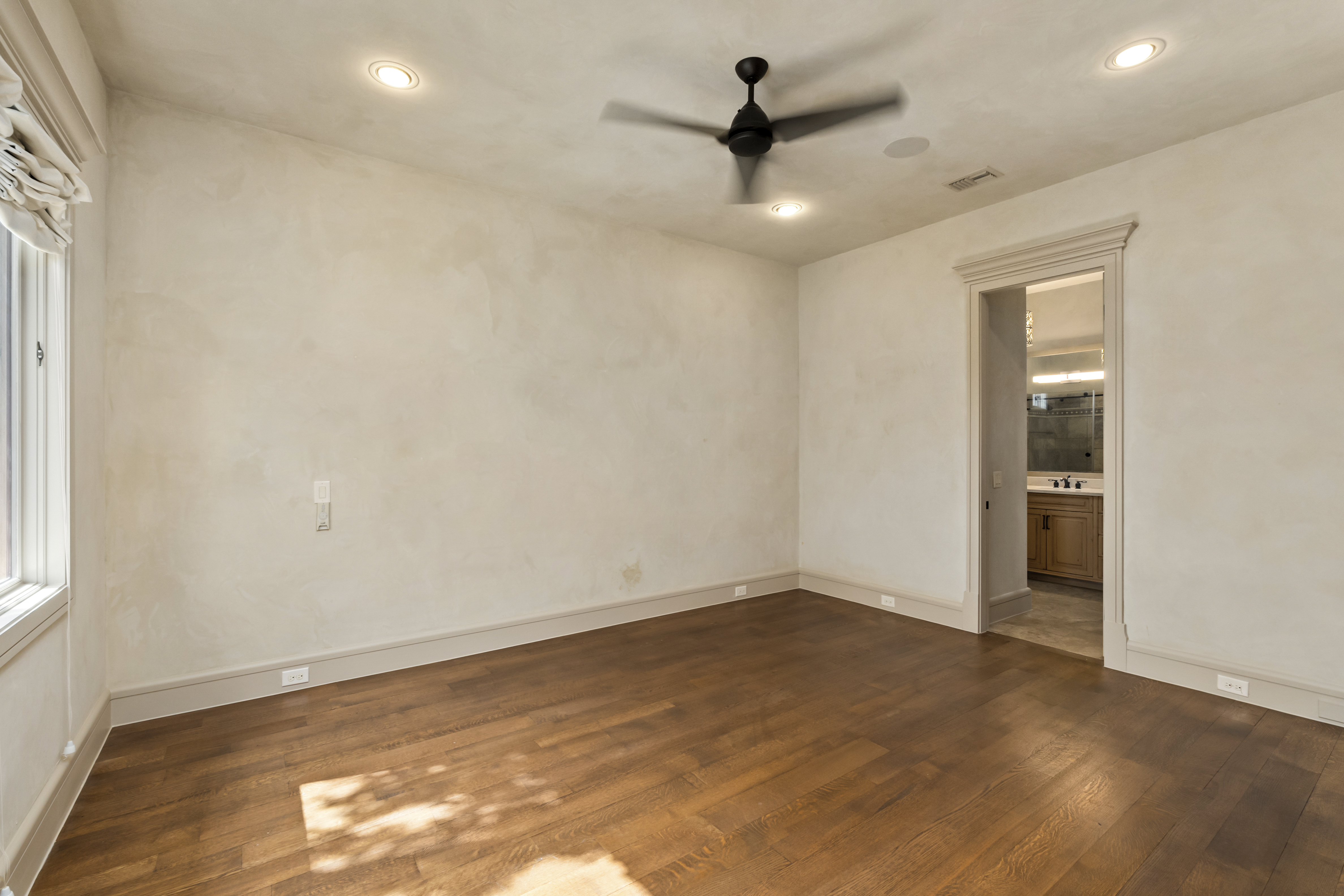  Mediterranean Style Estate in The Dominion - 物件實景