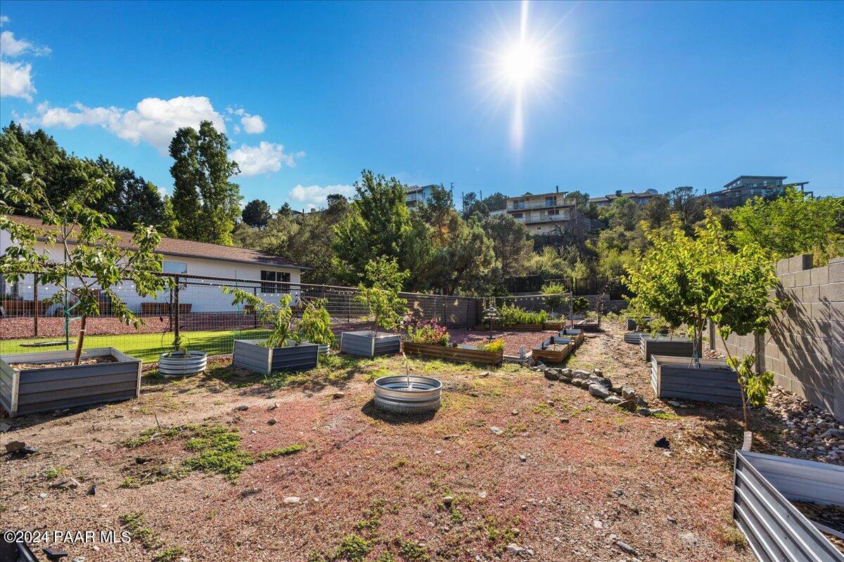 Prescott, Arizona, 86303, United States, 3 Bedrooms Bedrooms, ,3 BathroomsBathrooms,Residential,For Sale,1966658